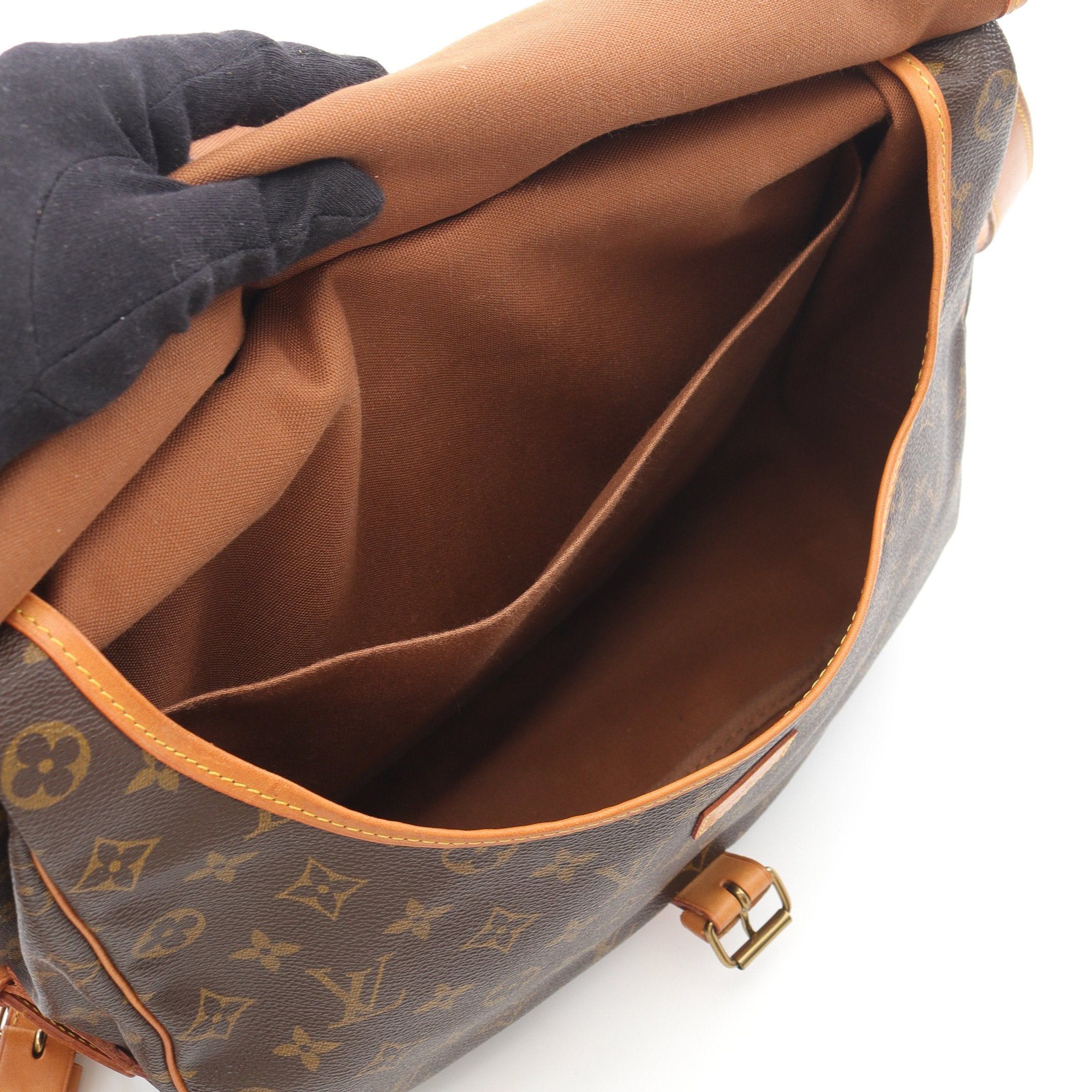 Louis Vuitton Louis Vuitton Saumur 35 Monogram Shoulder Bag Leather Brown Size ONE SIZE - 3 Thumbnail