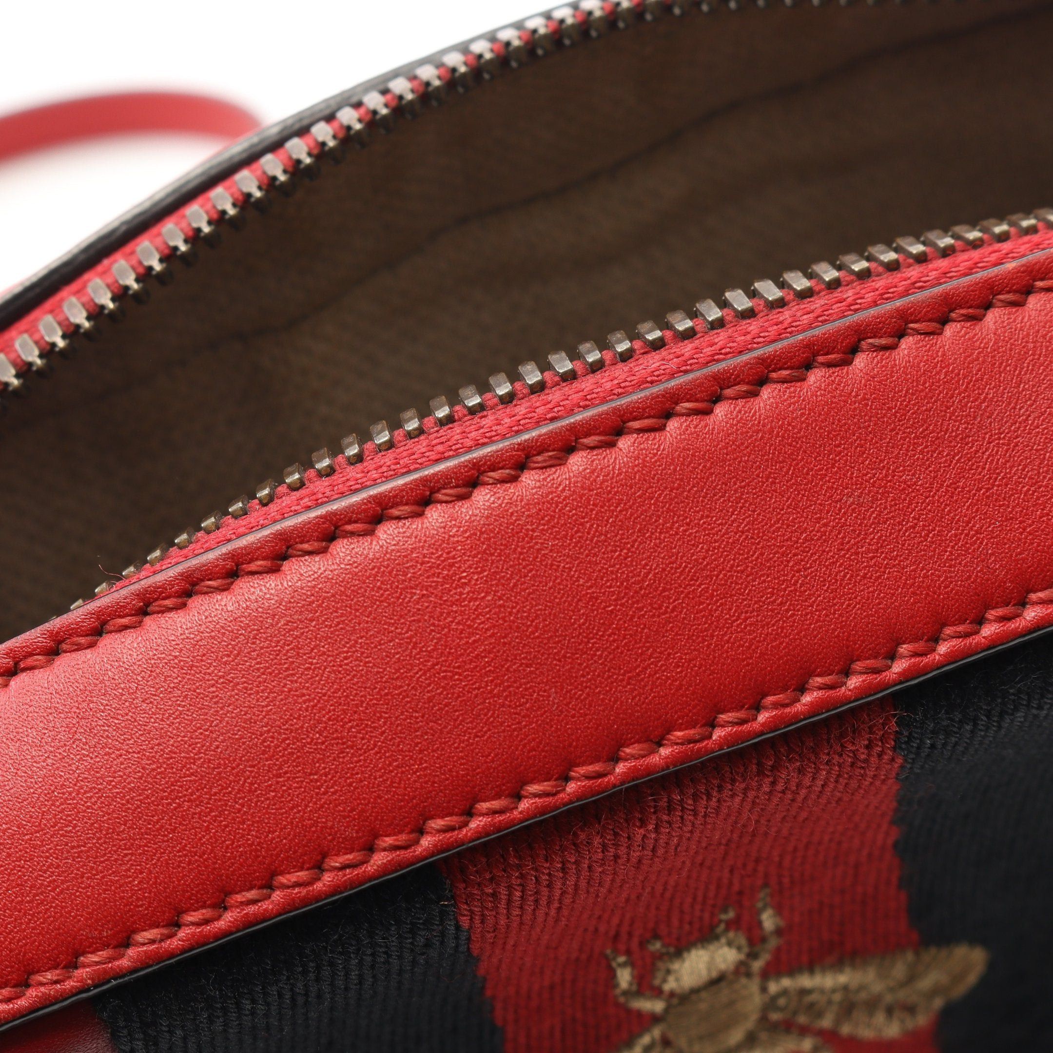 Gucci Gucci Webbing Line Shoulder Bag Leather Red Navy Size ONE SIZE - 8 Thumbnail