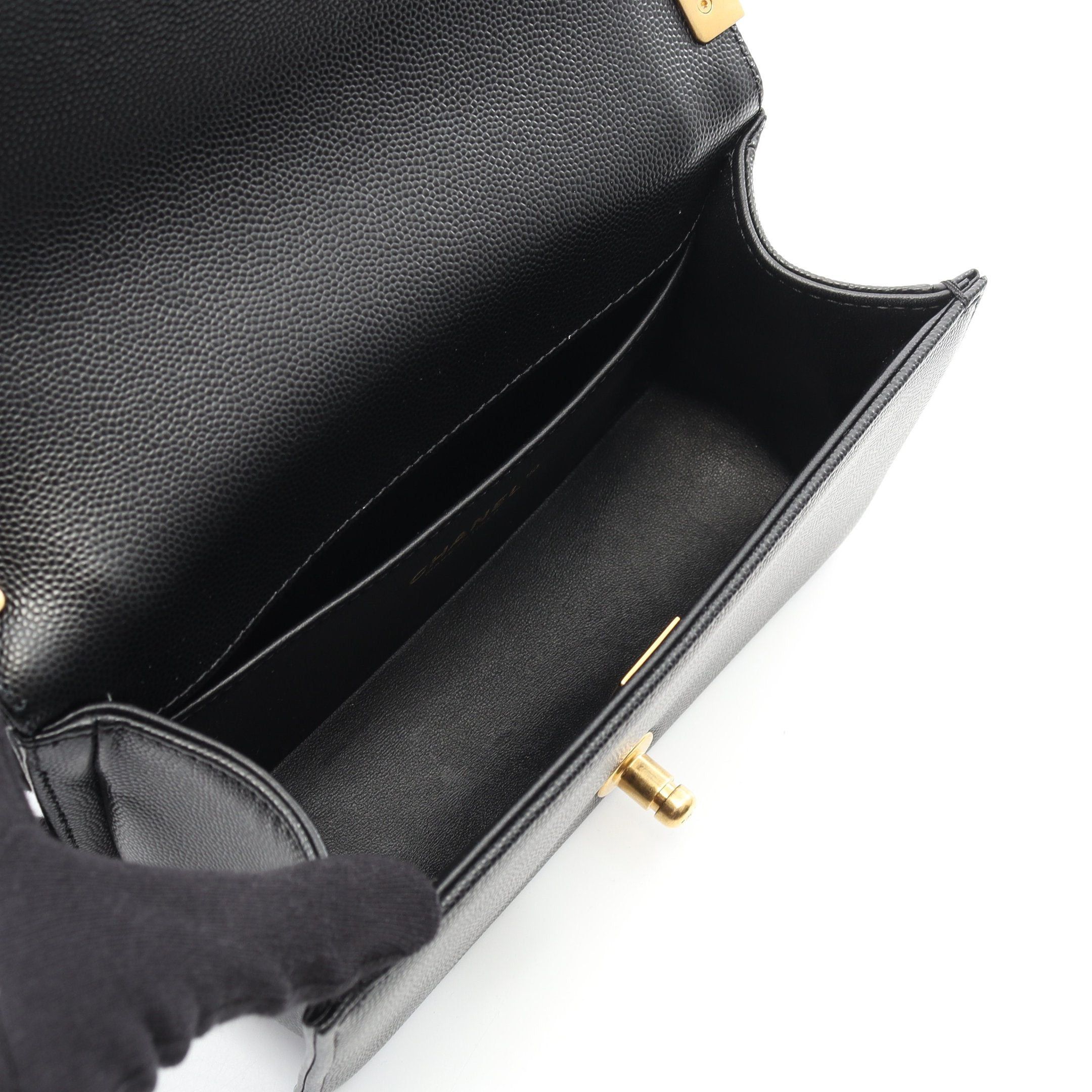 Chanel Chanel Boy Chanel Small Chain Shoulder Bag Caviar Skin Black Gold Hardware Size ONE SIZE - 3 Thumbnail