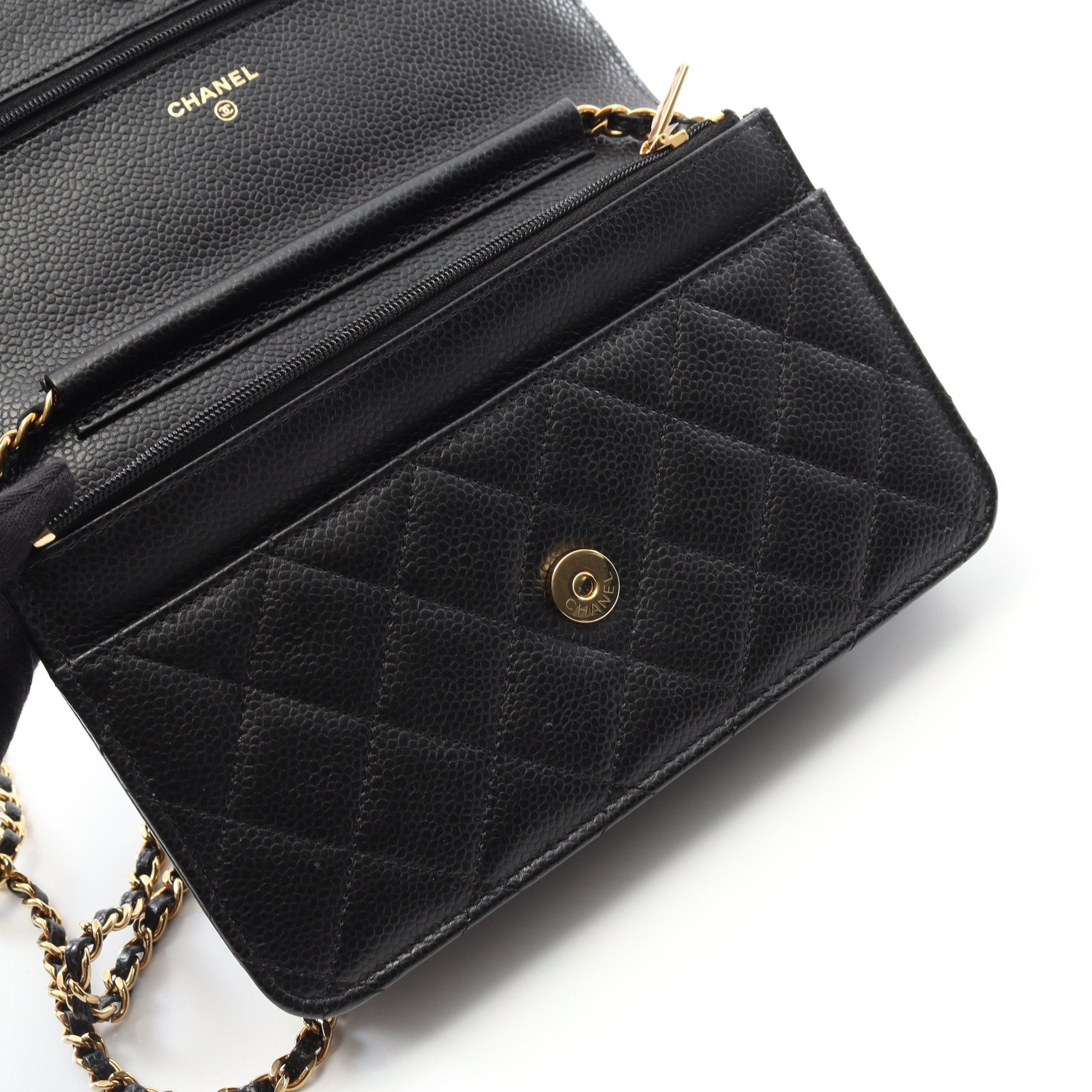 Chanel Chanel Matelasse Chain Wallet Caviar Skin Black Gold Hardware Size ONE SIZE - 6 Thumbnail