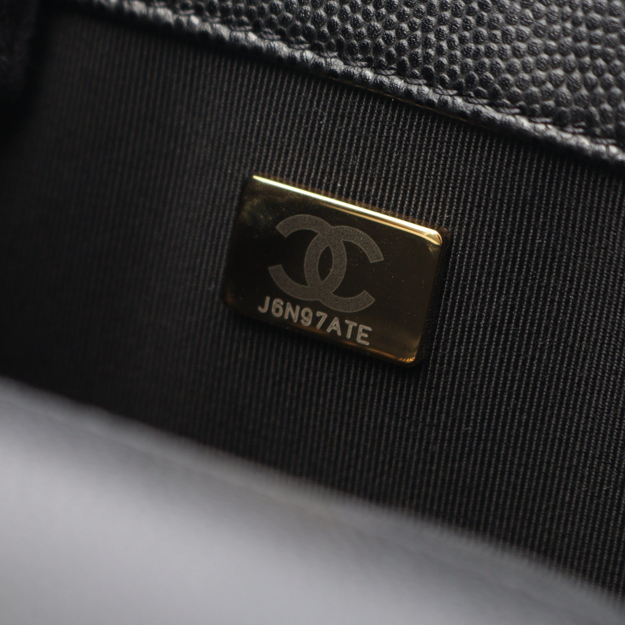 Chanel Chanel Boy Chanel Small Chain Shoulder Bag Caviar Skin Black Gold Hardware Size ONE SIZE - 5 Thumbnail
