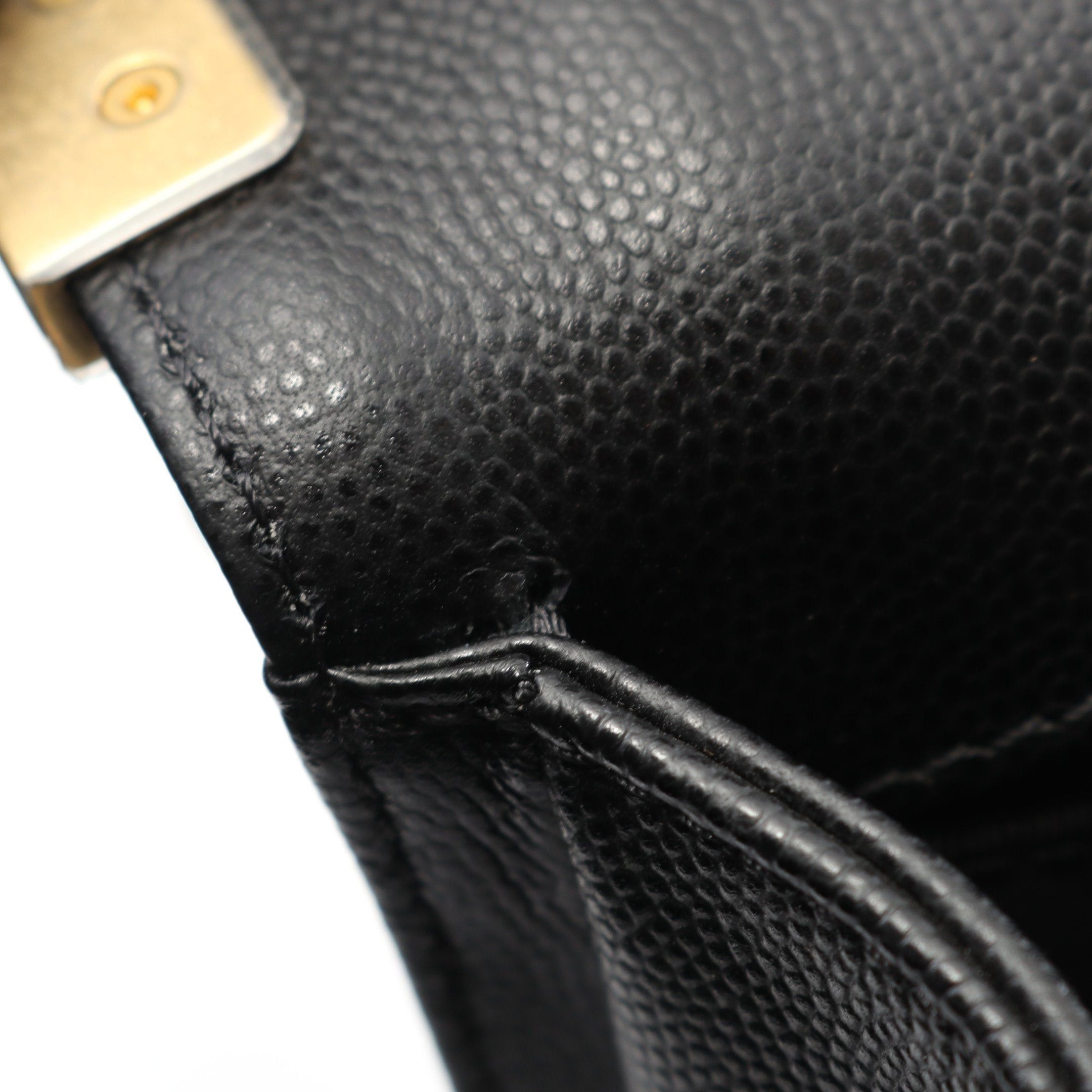 Chanel Chanel Boy Chanel Small Chain Shoulder Bag Caviar Skin Black Gold Hardware Size ONE SIZE - 8 Thumbnail