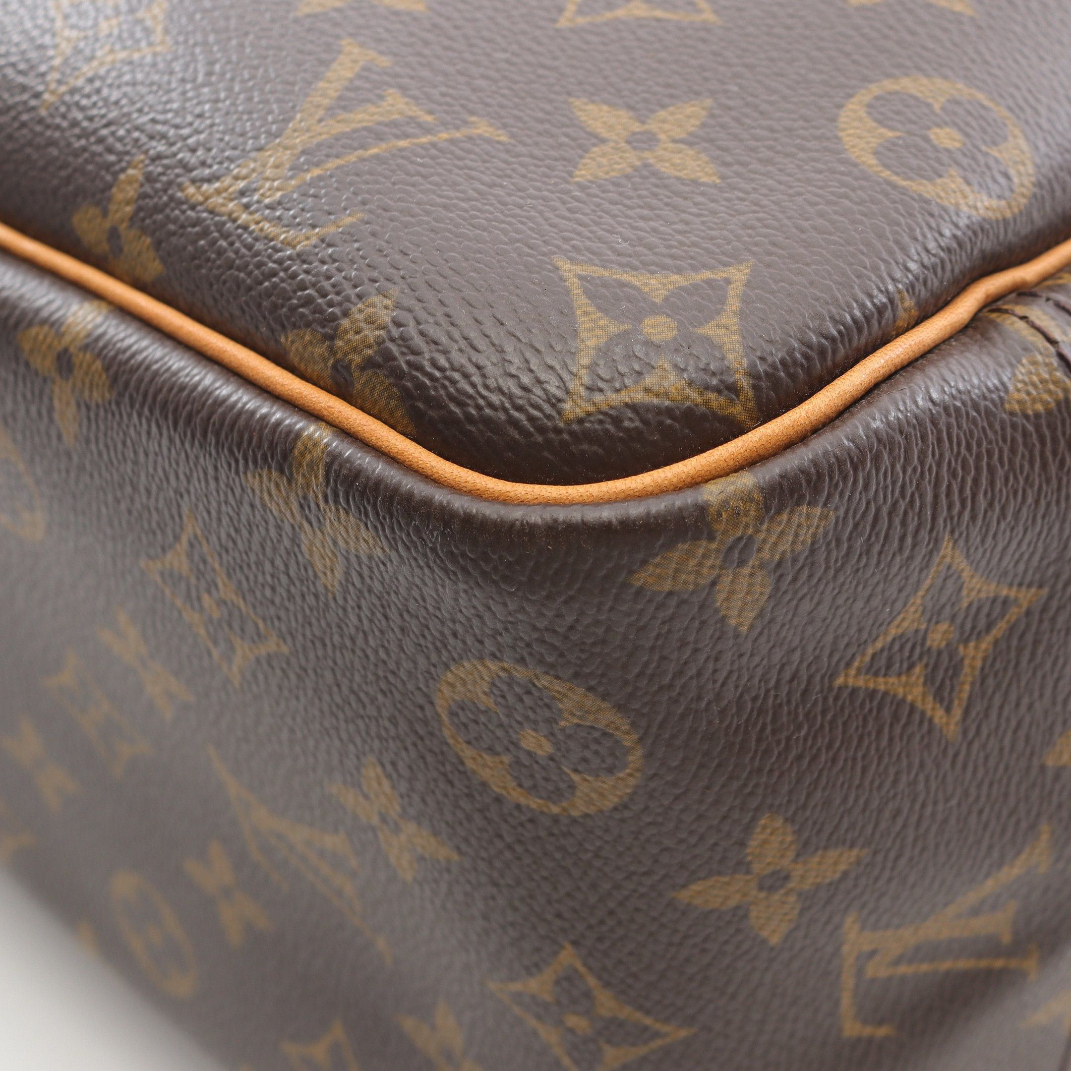 Louis Vuitton Louis Vuitton Deauville Bowling Vanity Monogram Handbag Leather Brown Size ONE SIZE - 10 Thumbnail