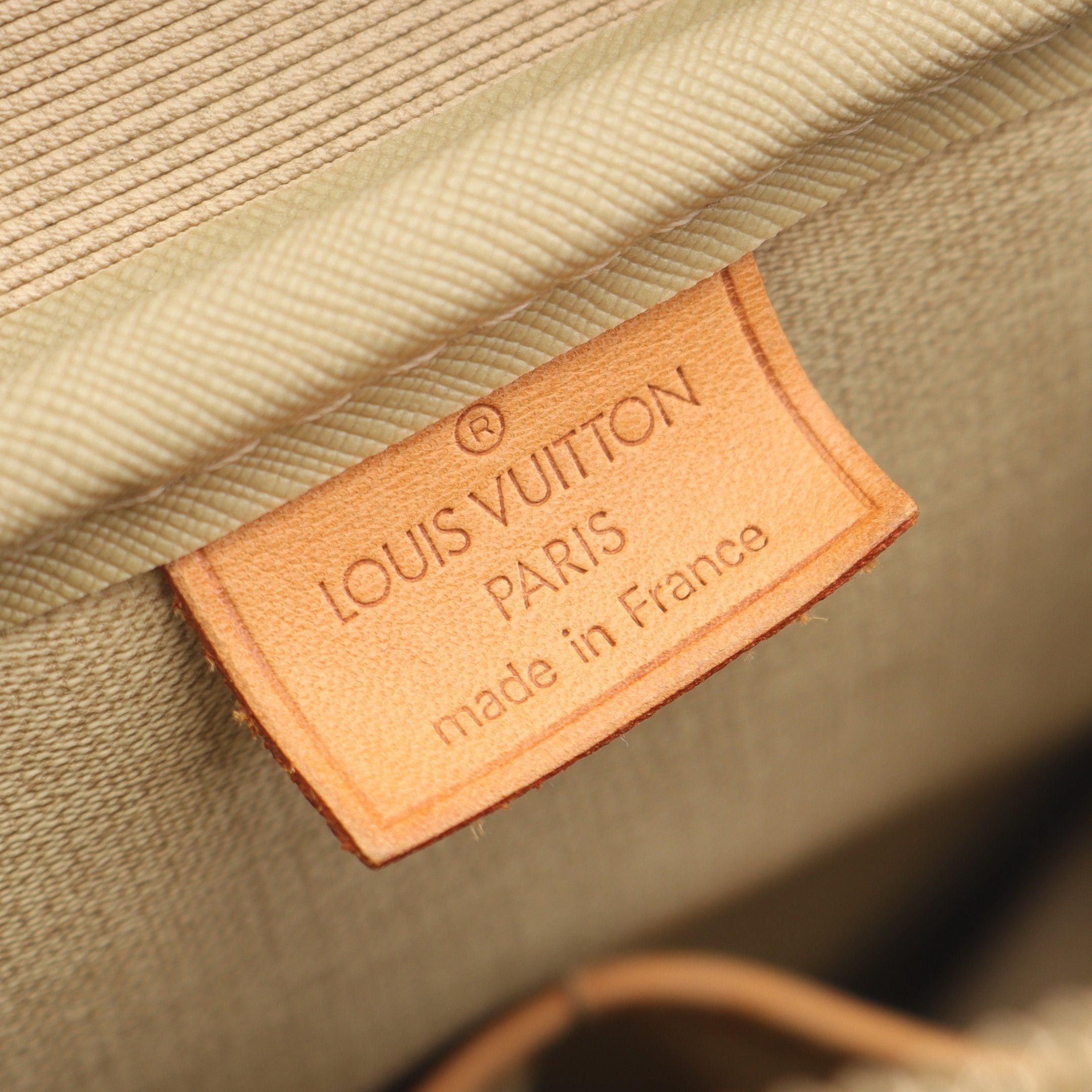 Louis Vuitton Louis Vuitton Deauville Bowling Vanity Monogram Handbag Leather Brown Size ONE SIZE - 4 Thumbnail