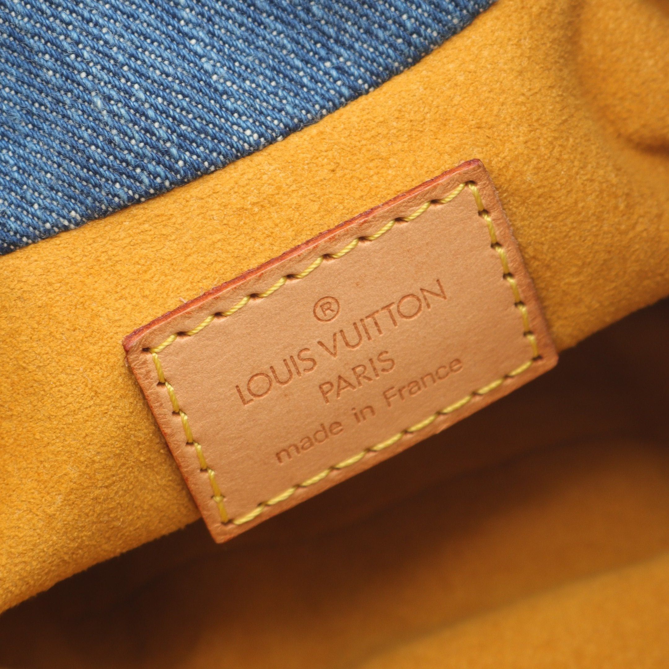 Louis Vuitton Louis Vuitton Preeti Monogram Denim Handbag Leather Blue Size ONE SIZE - 4 Thumbnail