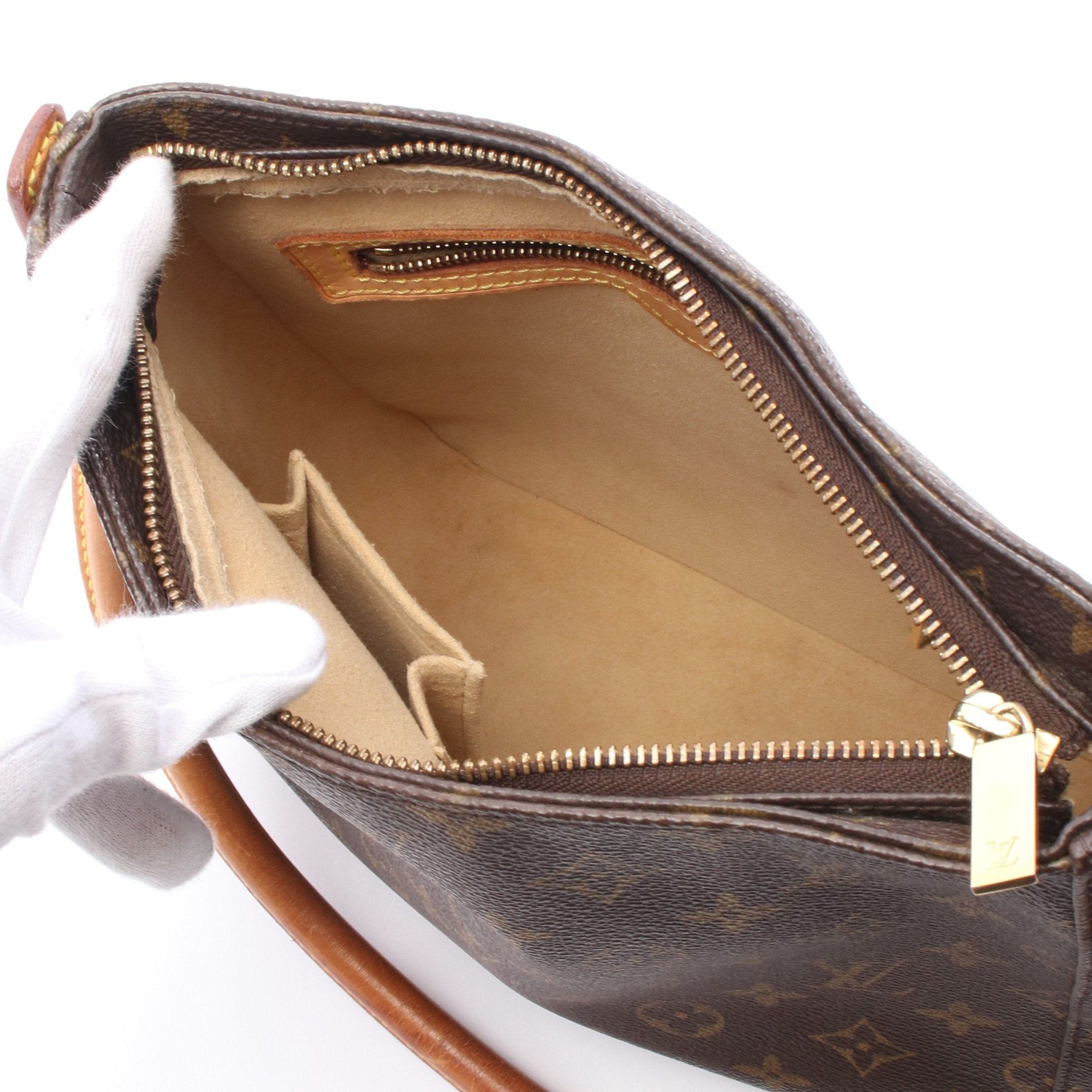 Louis Vuitton Louis Vuitton Looping Mm Monogram Shoulder Bag Leather Brown Size ONE SIZE - 3 Thumbnail