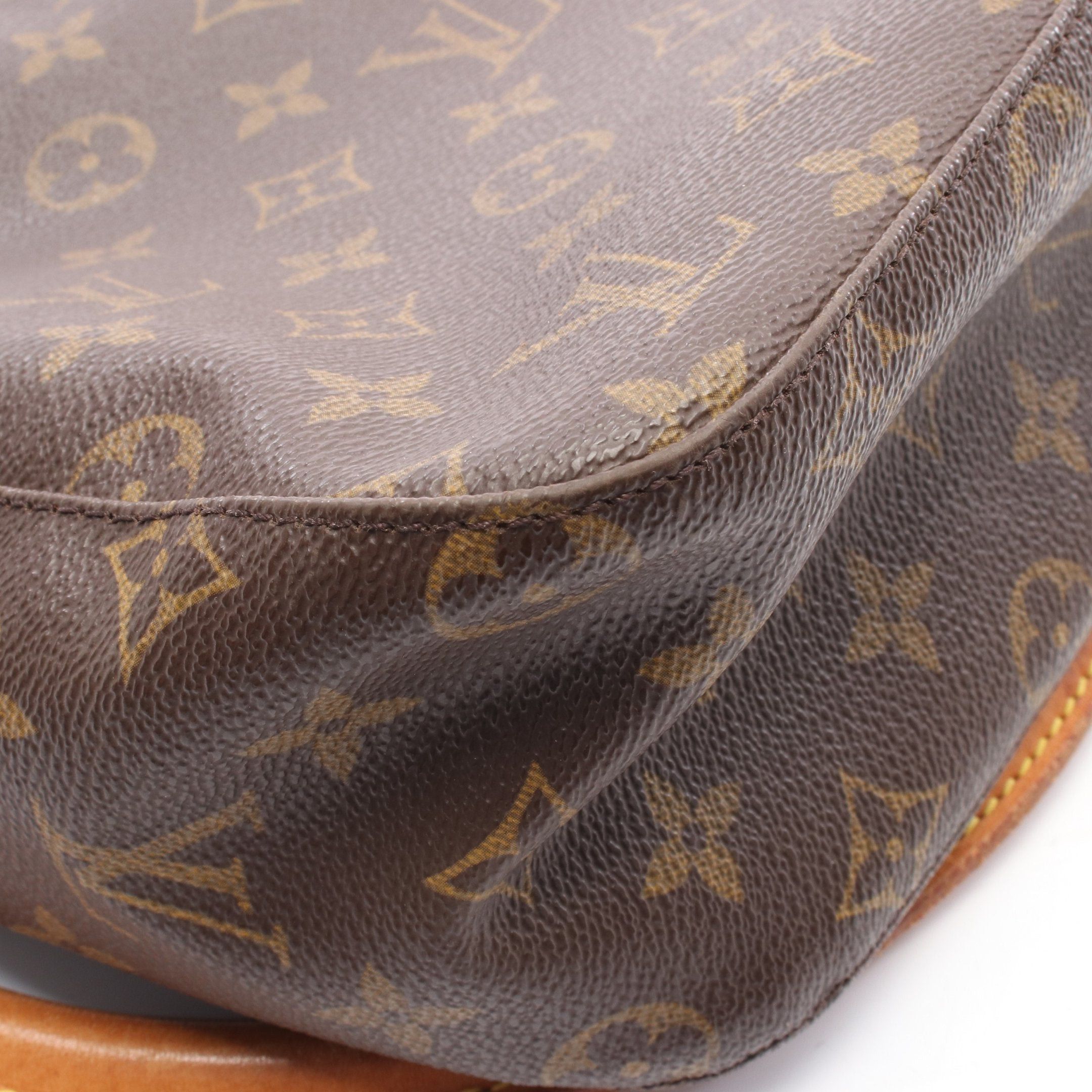 Louis Vuitton Louis Vuitton Looping Mm Monogram Shoulder Bag Leather Brown Size ONE SIZE - 11 Thumbnail