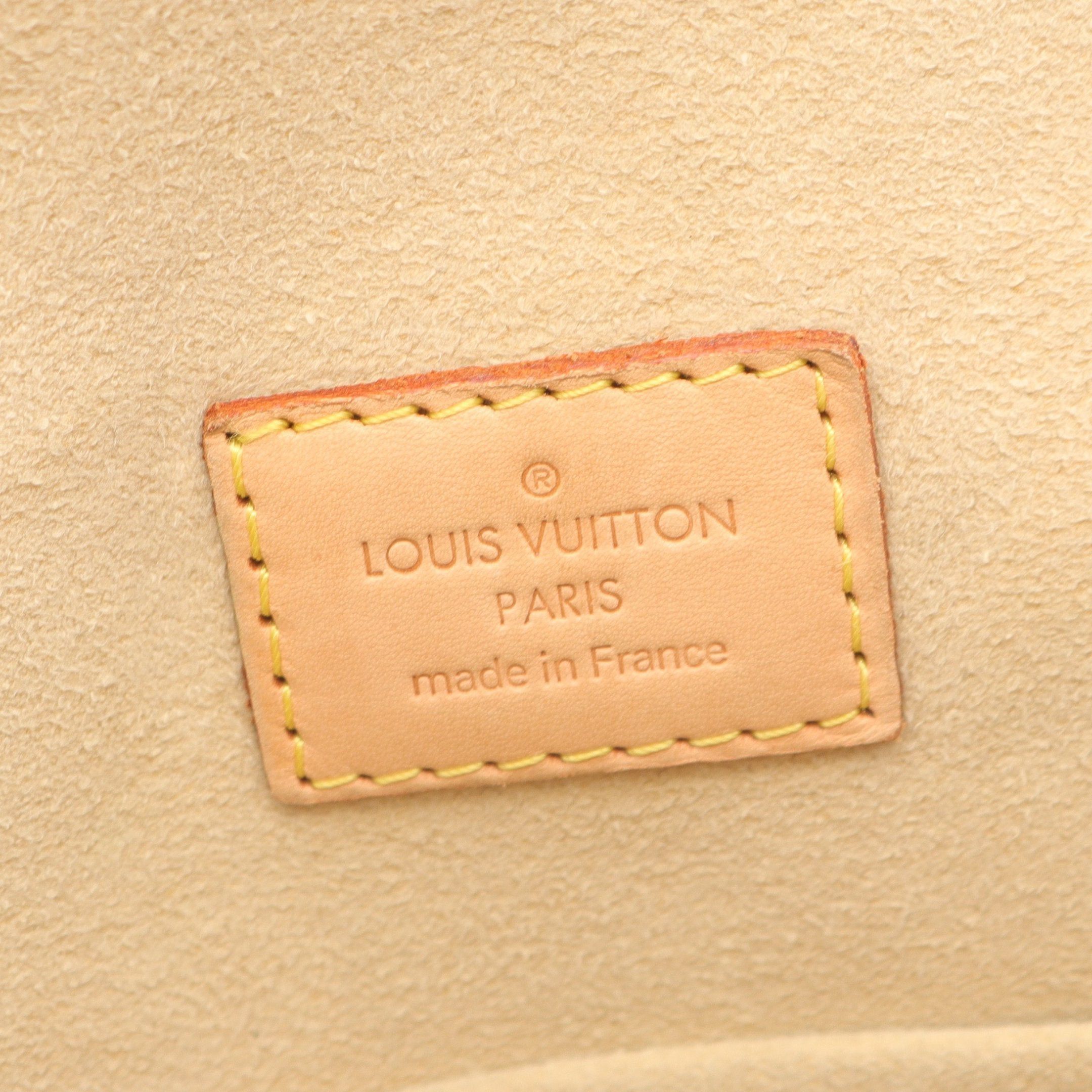 Louis Vuitton Louis Vuitton Hudson Pm Monogram Shoulder Bag Leather Brown Size ONE SIZE - 4 Thumbnail