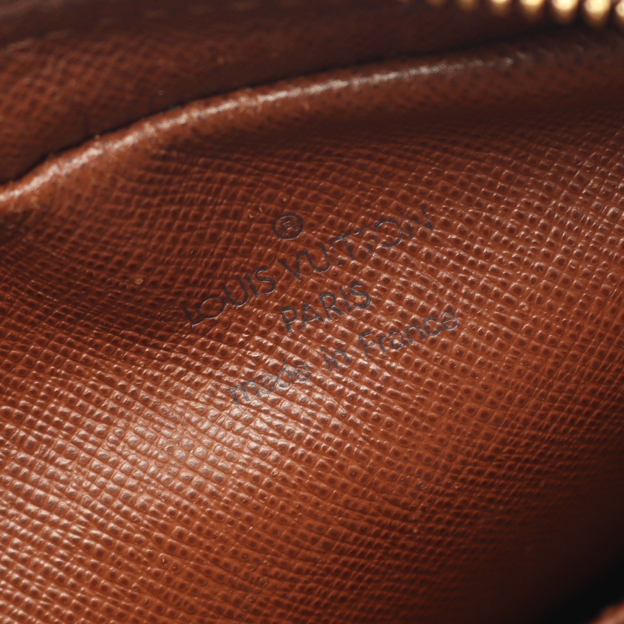 Louis Vuitton Louis Vuitton Amazon Monogram Shoulder Bag Leather Brown Size ONE SIZE - 4 Thumbnail