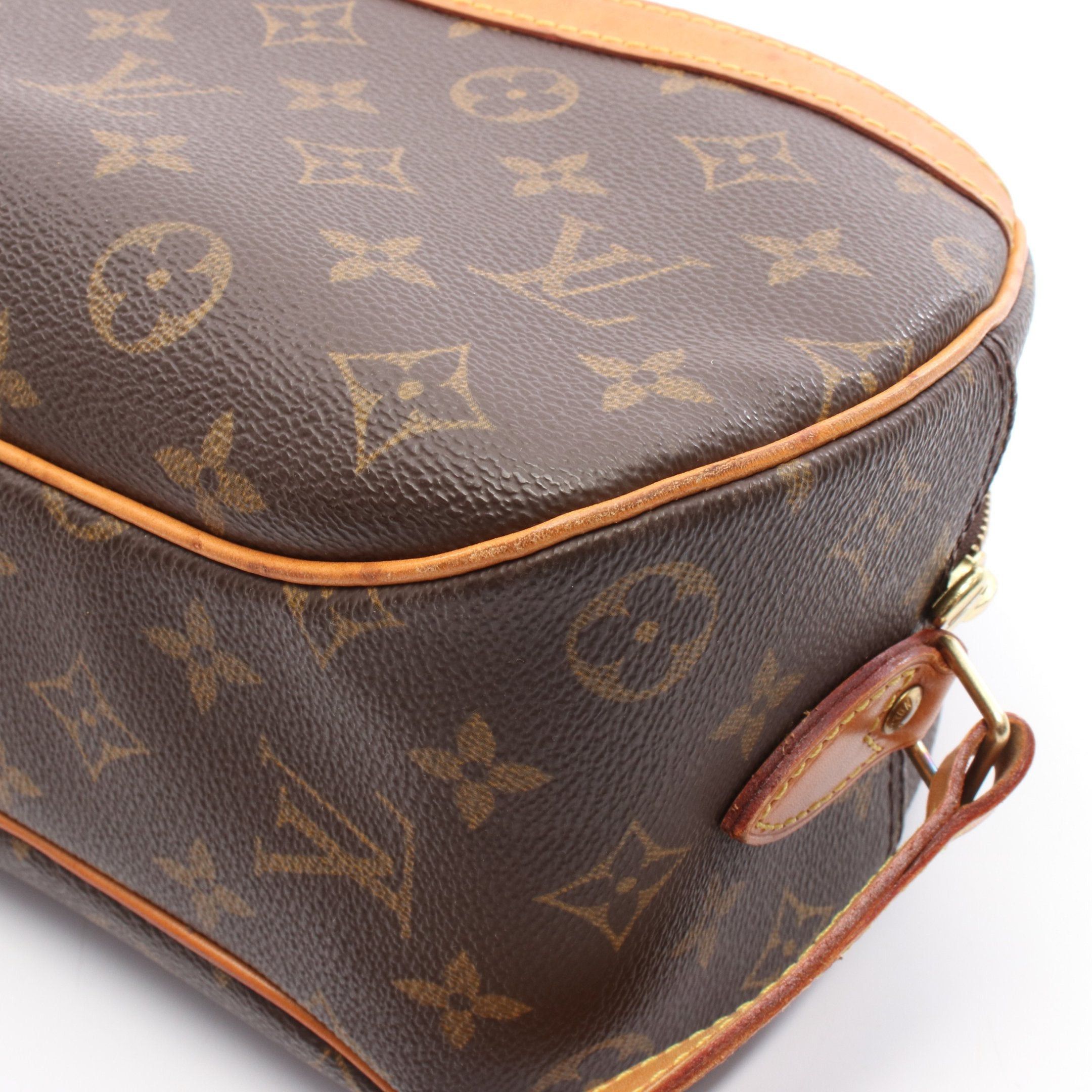Louis Vuitton Louis Vuitton Blower Monogram Shoulder Bag Leather Brown Size ONE SIZE - 7 Thumbnail