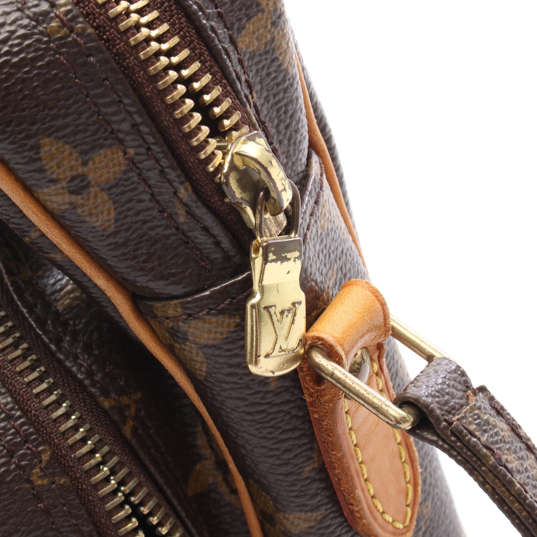Louis Vuitton Louis Vuitton Amazon Monogram Shoulder Bag Leather Brown Size ONE SIZE - 6 Thumbnail