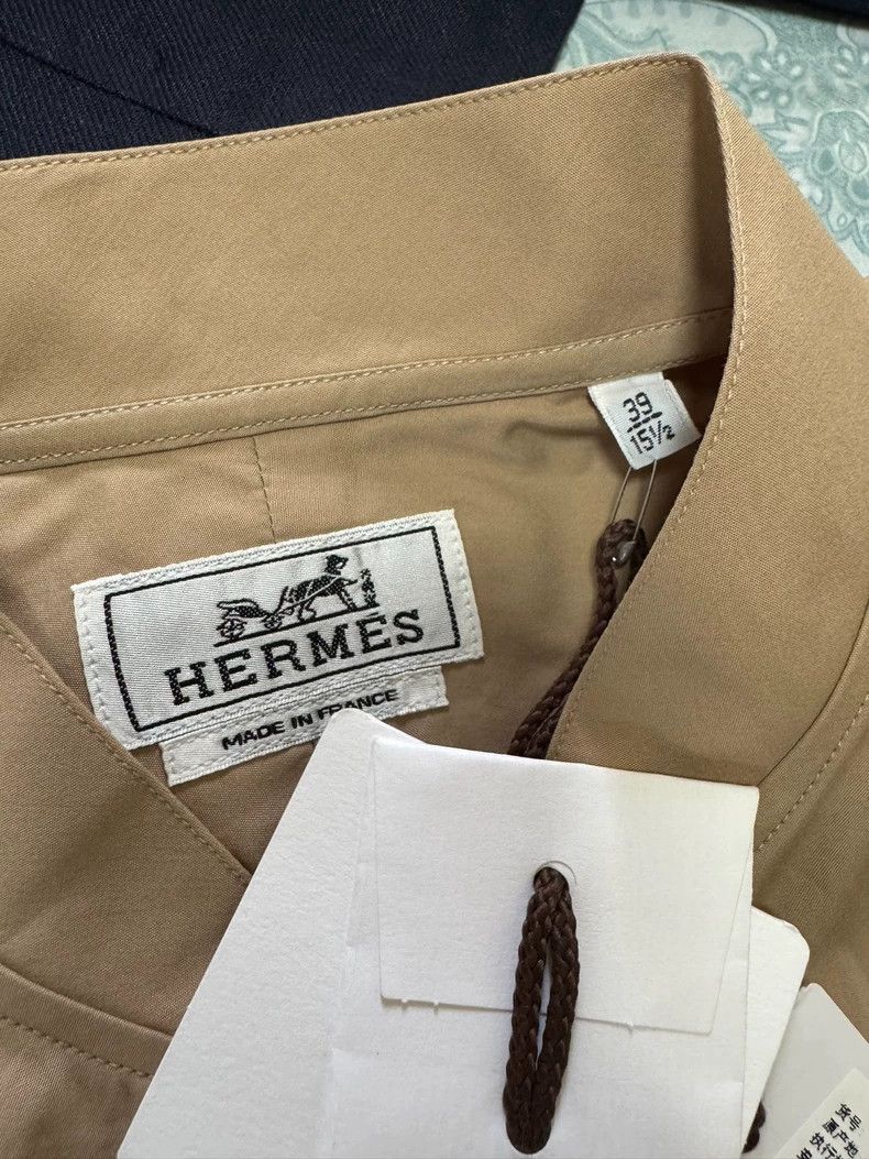 Hermes Hermes Men’s Shirt with Unique Collar Design Size US M / EU 48-50 / 2 - 6 Thumbnail