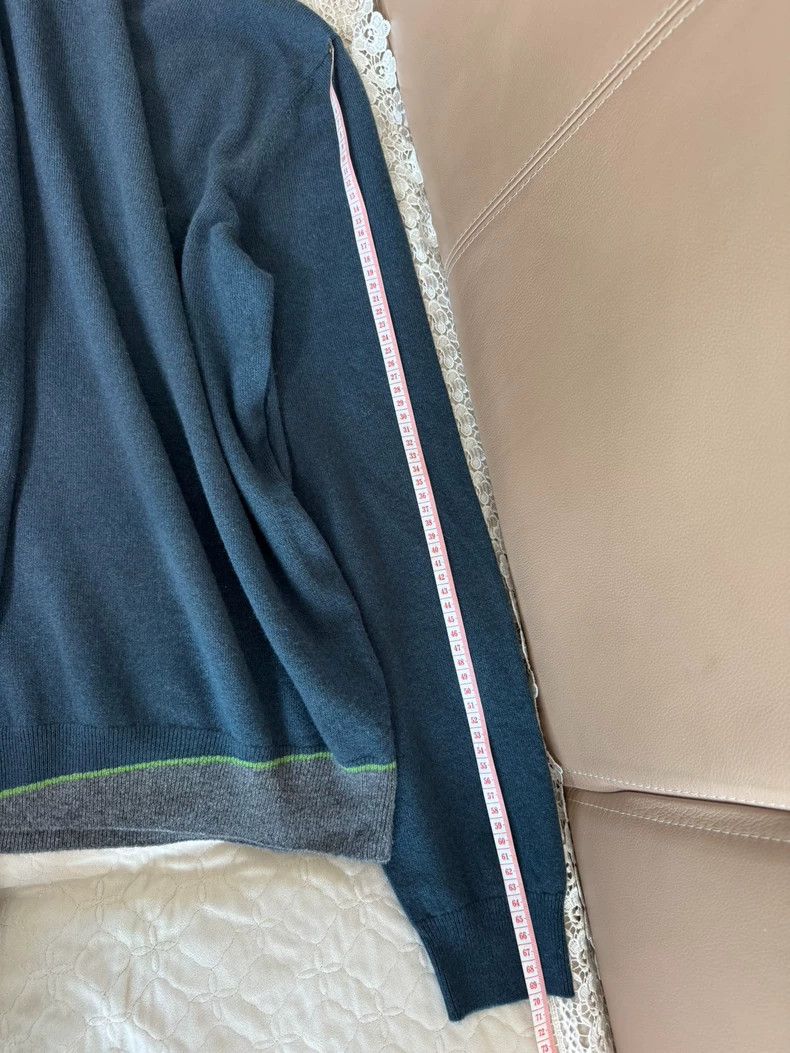 Hermes Hermes Cashmere Sweater Size L Blue Color Size US L / EU 52-54 / 3 - 7 Thumbnail