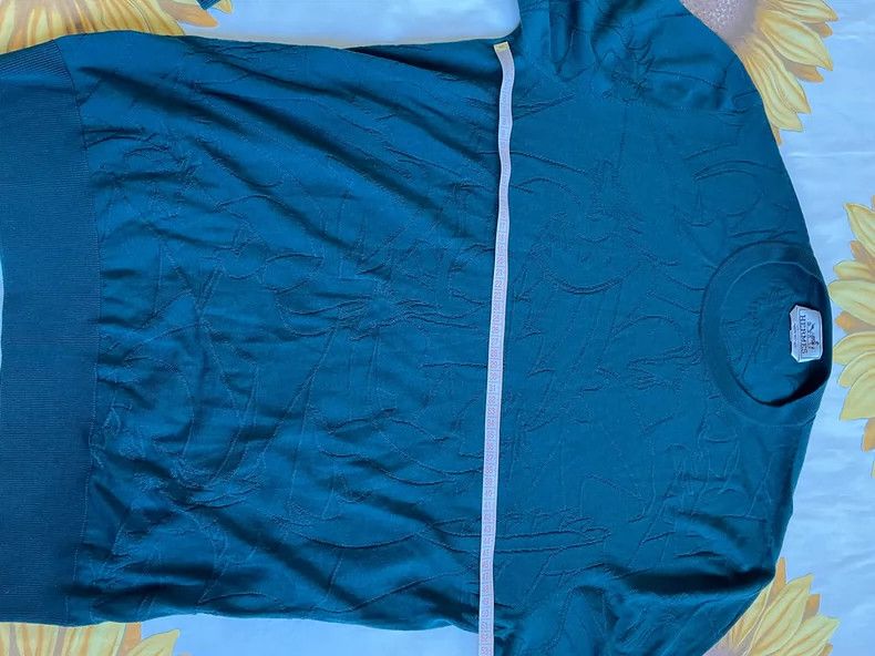Hermes Hermes Sweater in New Condition with No Tags Size US M / EU 48-50 / 2 - 6 Thumbnail