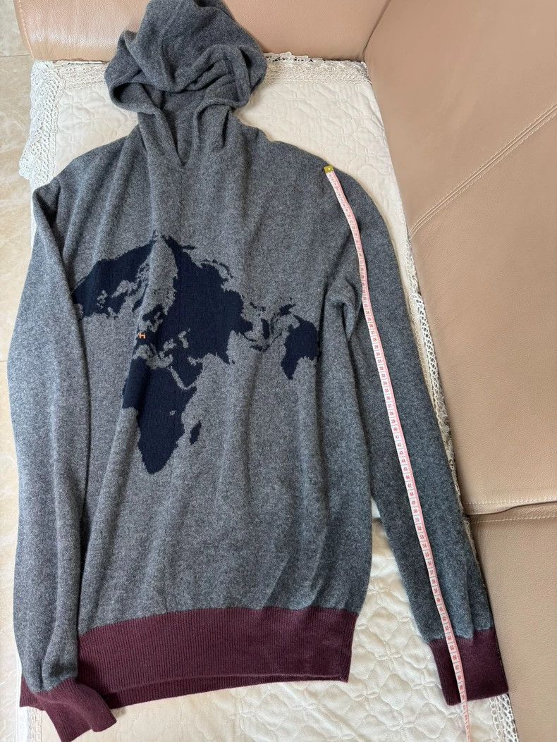 Hermes Hermes Cashmere Sweater with World Map Design Size US L / EU 52-54 / 3 - 5 Thumbnail