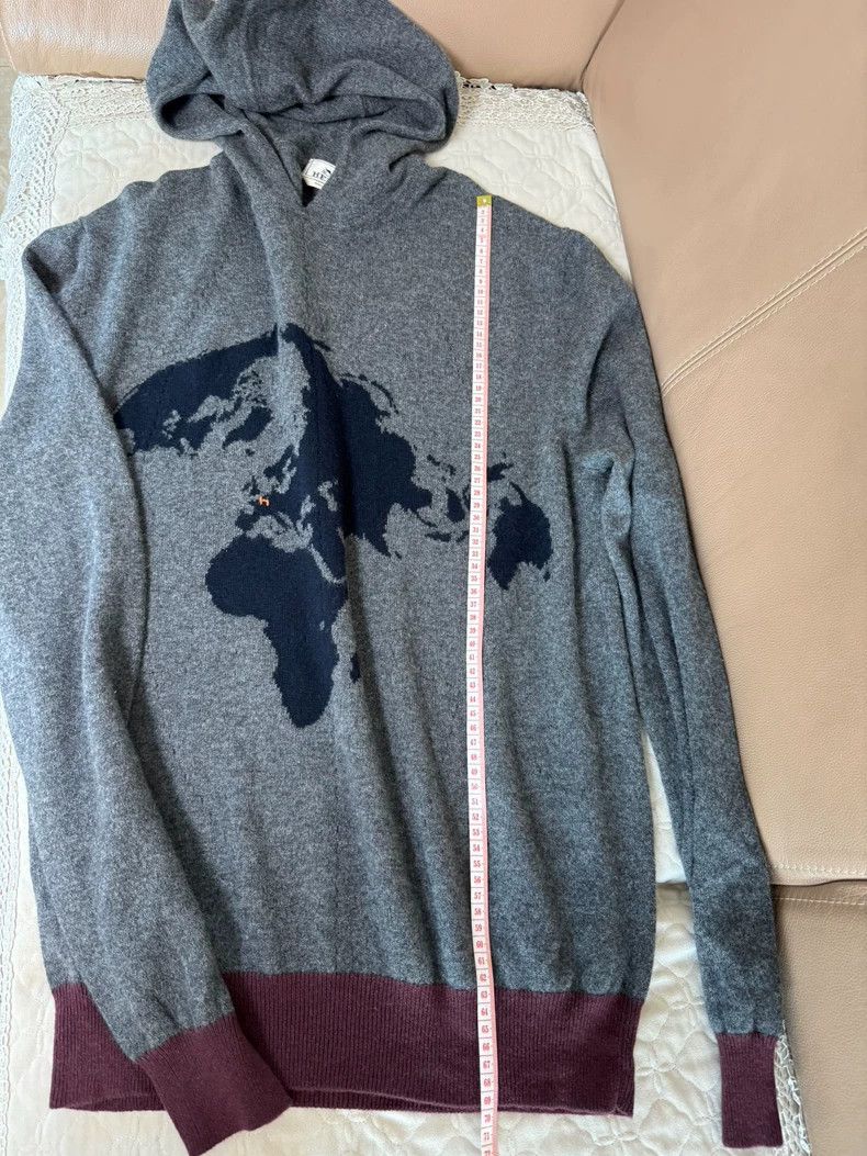 Hermes Hermes Cashmere Sweater with World Map Design Size US L / EU 52-54 / 3 - 4 Thumbnail
