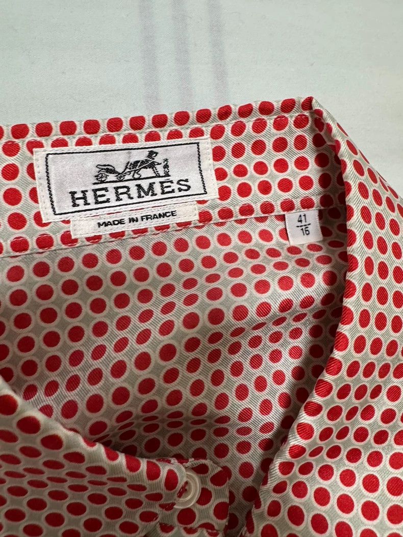 Hermes Hermes Silk Shirt with Unique Design Size US L / EU 52-54 / 3 - 7 Thumbnail