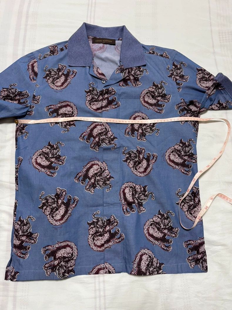 Louis Vuitton Louis Vuitton Short Sleeve Shirt for Men Size US XL / EU 56 / 4 - 4 Thumbnail