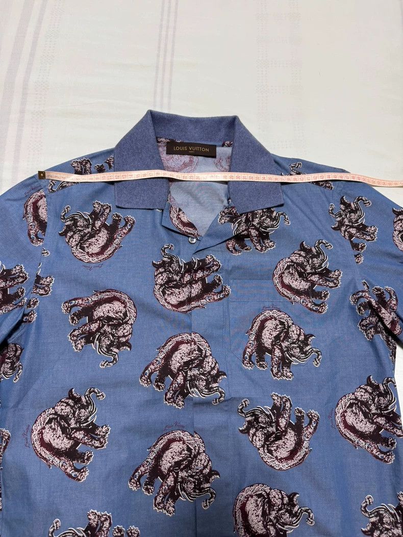 Louis Vuitton Louis Vuitton Short Sleeve Shirt for Men Size US XL / EU 56 / 4 - 3 Thumbnail