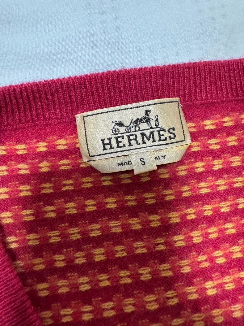 Hermes Hermes Cashmere Sweater in Red and Yellow Size US S / EU 44-46 / 1 - 7 Thumbnail