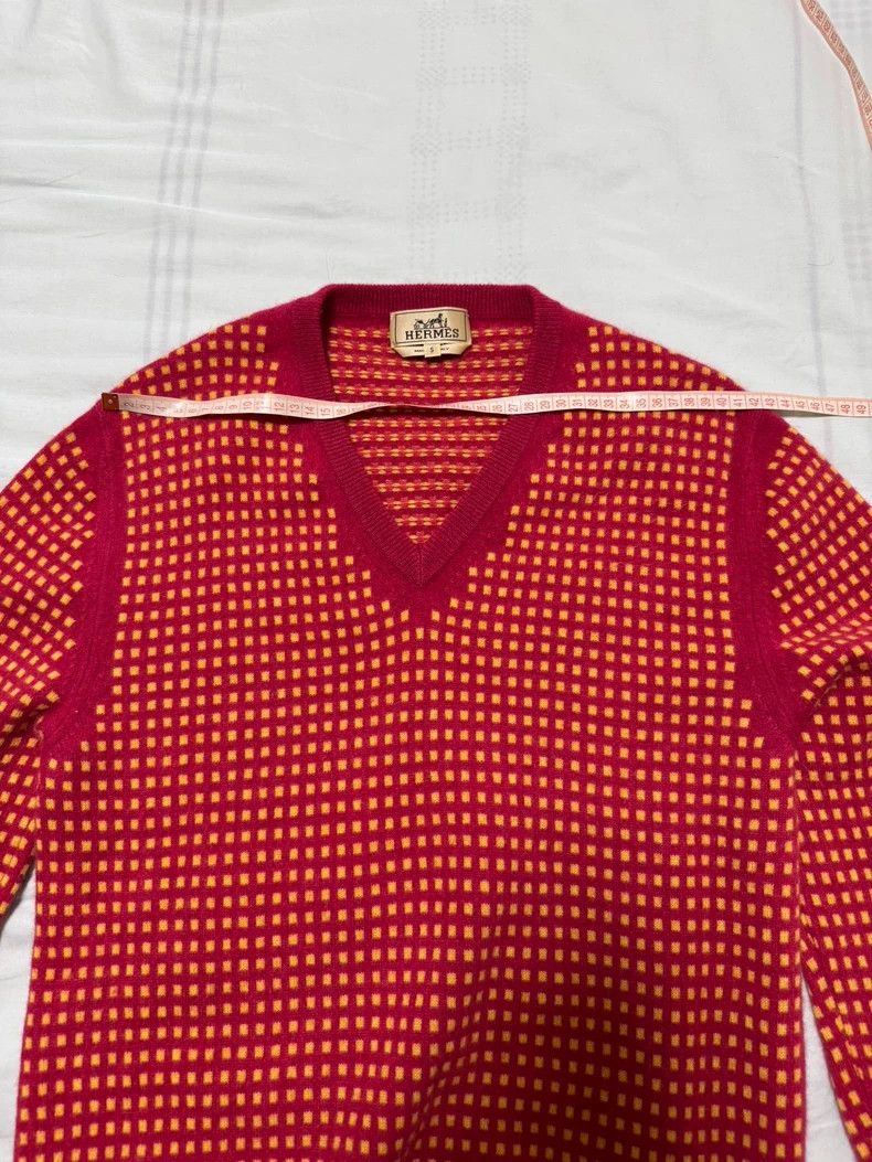 Hermes Hermes Cashmere Sweater in Red and Yellow Size US S / EU 44-46 / 1 - 3 Thumbnail