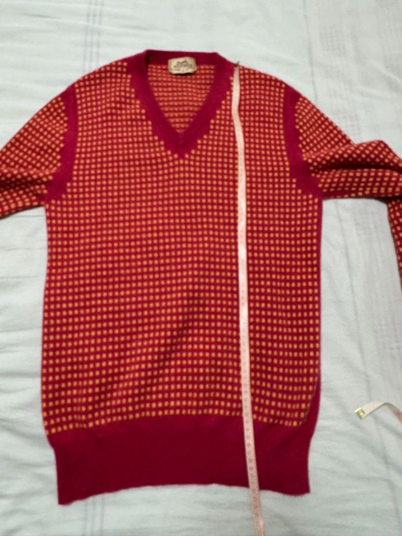 Hermes Hermes Cashmere Sweater in Red and Yellow Size US S / EU 44-46 / 1 - 5 Thumbnail