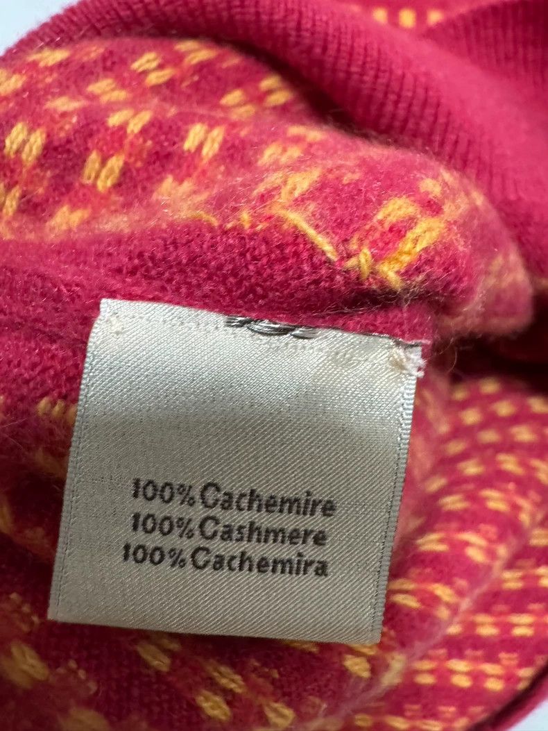 Hermes Hermes Cashmere Sweater in Red and Yellow Size US S / EU 44-46 / 1 - 8 Thumbnail