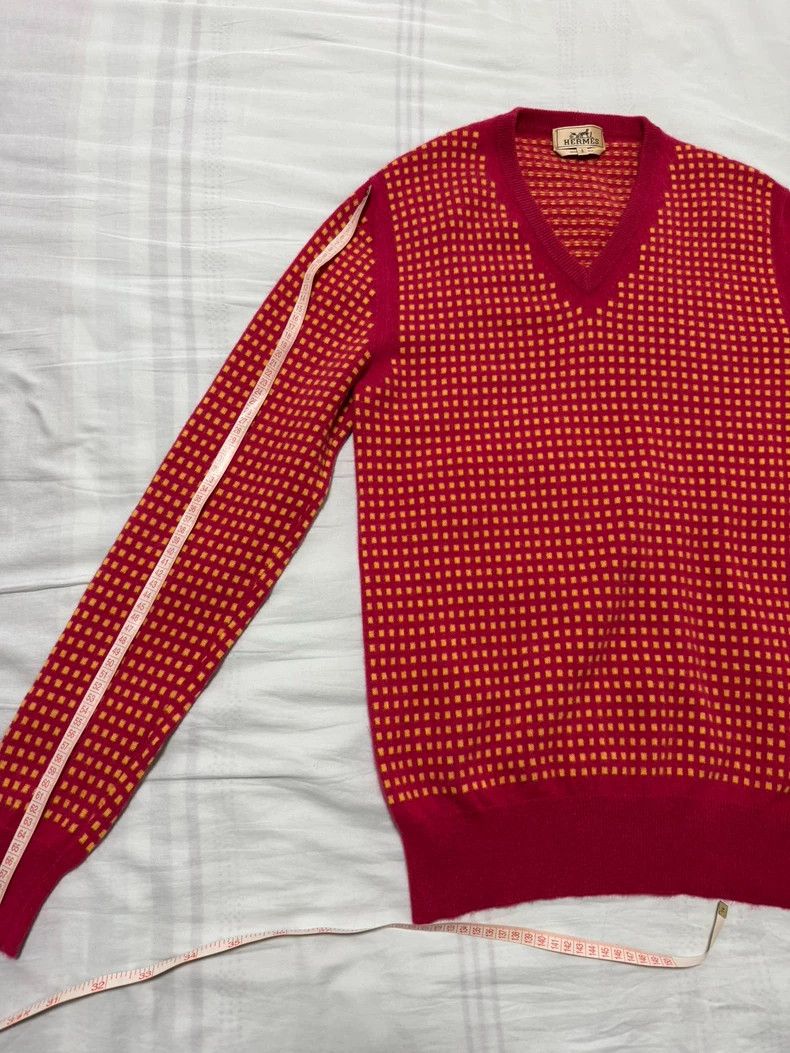 Hermes Hermes Cashmere Sweater in Red and Yellow Size US S / EU 44-46 / 1 - 6 Thumbnail