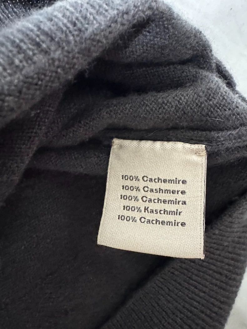 Hermes Hermes Cashmere Sweater with Embroidery Size US S / EU 44-46 / 1 - 8 Thumbnail