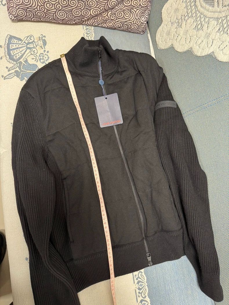 Louis Vuitton Louis Vuitton Wool Jacket with Silk Blend Size US S / EU 44-46 / 1 - 5 Thumbnail
