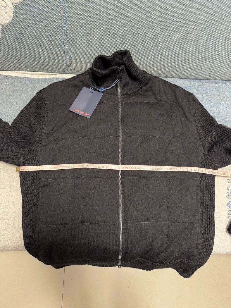 Louis Vuitton Louis Vuitton Wool Jacket with Silk Blend Size US S / EU 44-46 / 1 - 4 Thumbnail