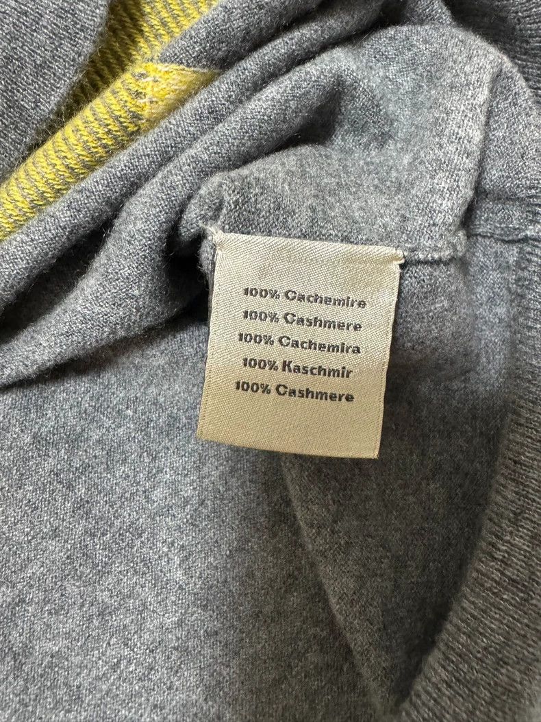 Hermes Hermes Cashmere Sweater with Colorful Design Size US M / EU 48-50 / 2 - 8 Thumbnail