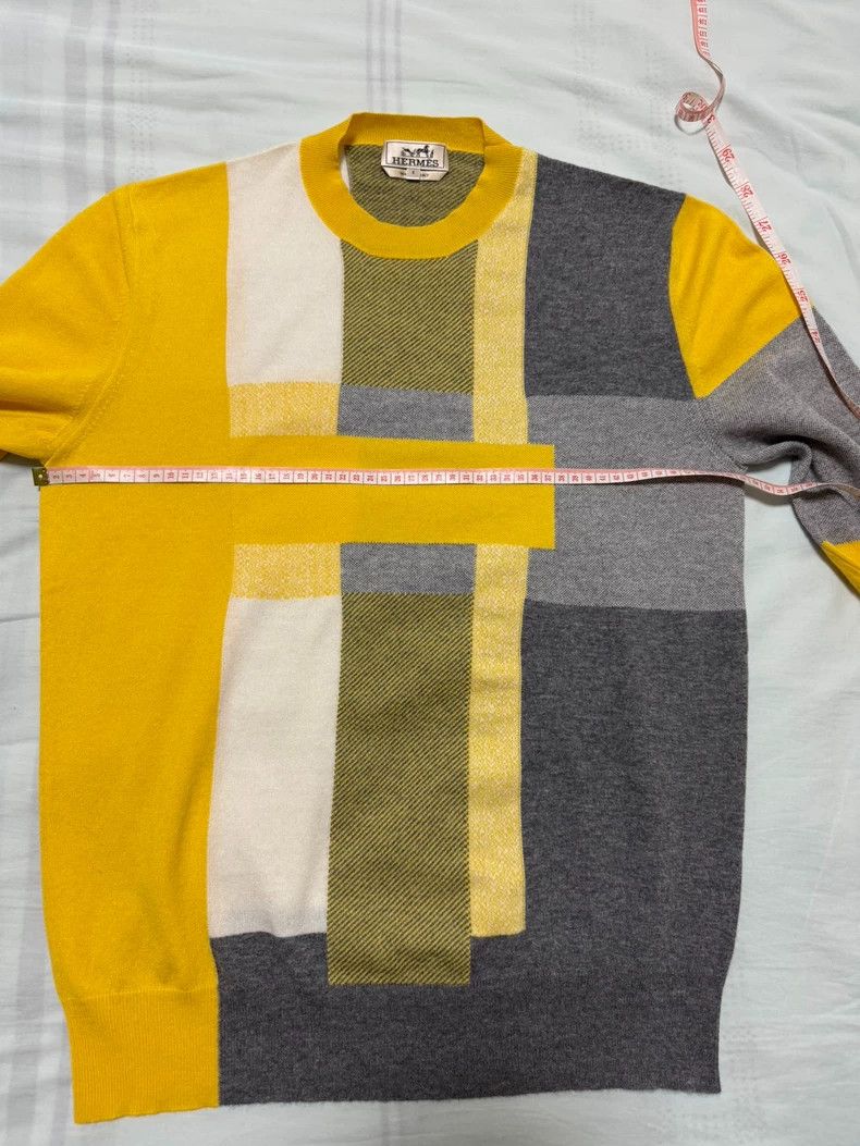 Hermes Hermes Cashmere Sweater with Colorful Design Size US M / EU 48-50 / 2 - 4 Thumbnail