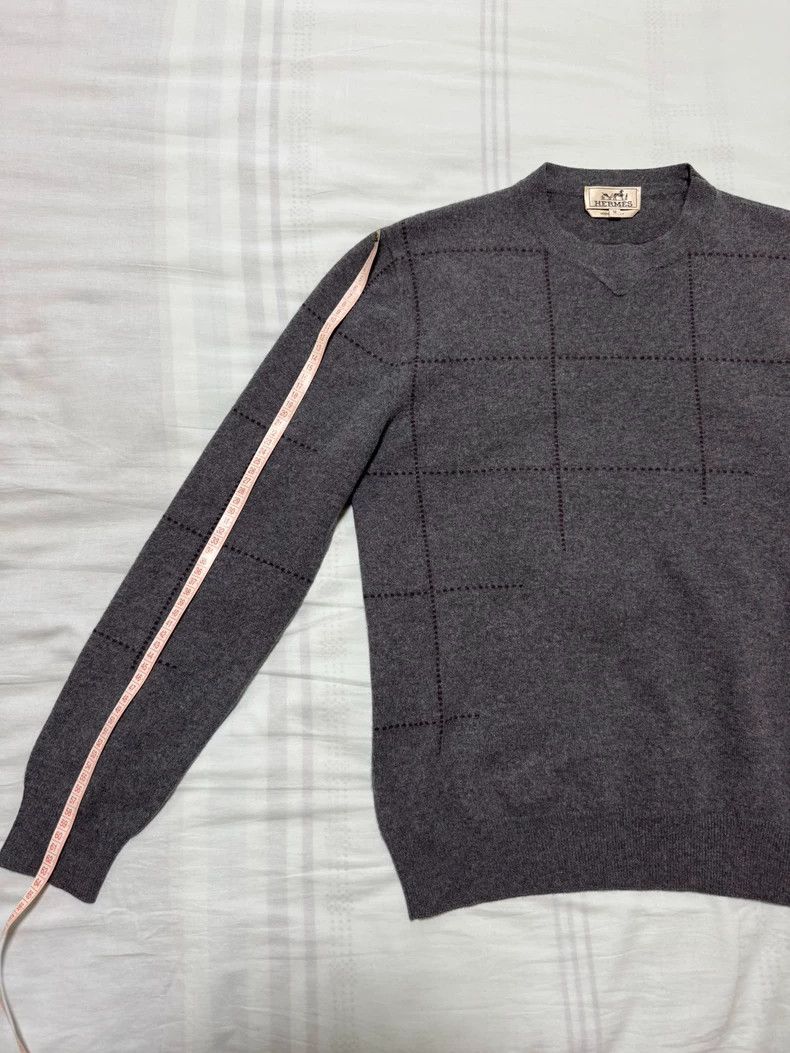 Hermes Hermes Cashmere Sweater in Elegant Gray Size US M / EU 48-50 / 2 - 6 Thumbnail