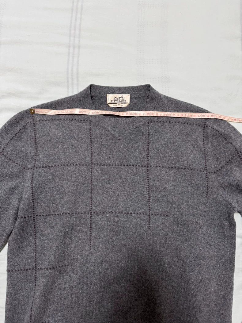 Hermes Hermes Cashmere Sweater in Elegant Gray Size US M / EU 48-50 / 2 - 3 Thumbnail