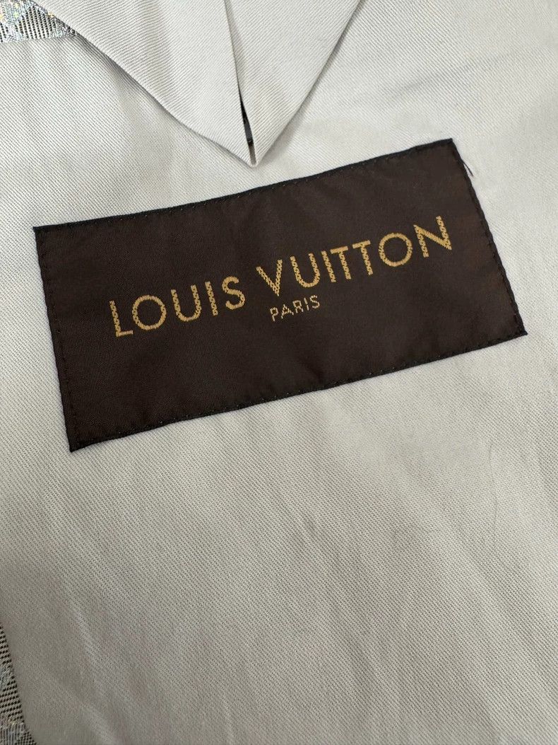Louis Vuitton Louis Vuitton Silk Jacket for Men Size US M / EU 48-50 / 2 - 3 Thumbnail