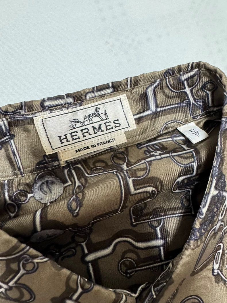 Hermes Hermes Short Sleeve Silk Shirt Size US L / EU 52-54 / 3 - 6 Thumbnail
