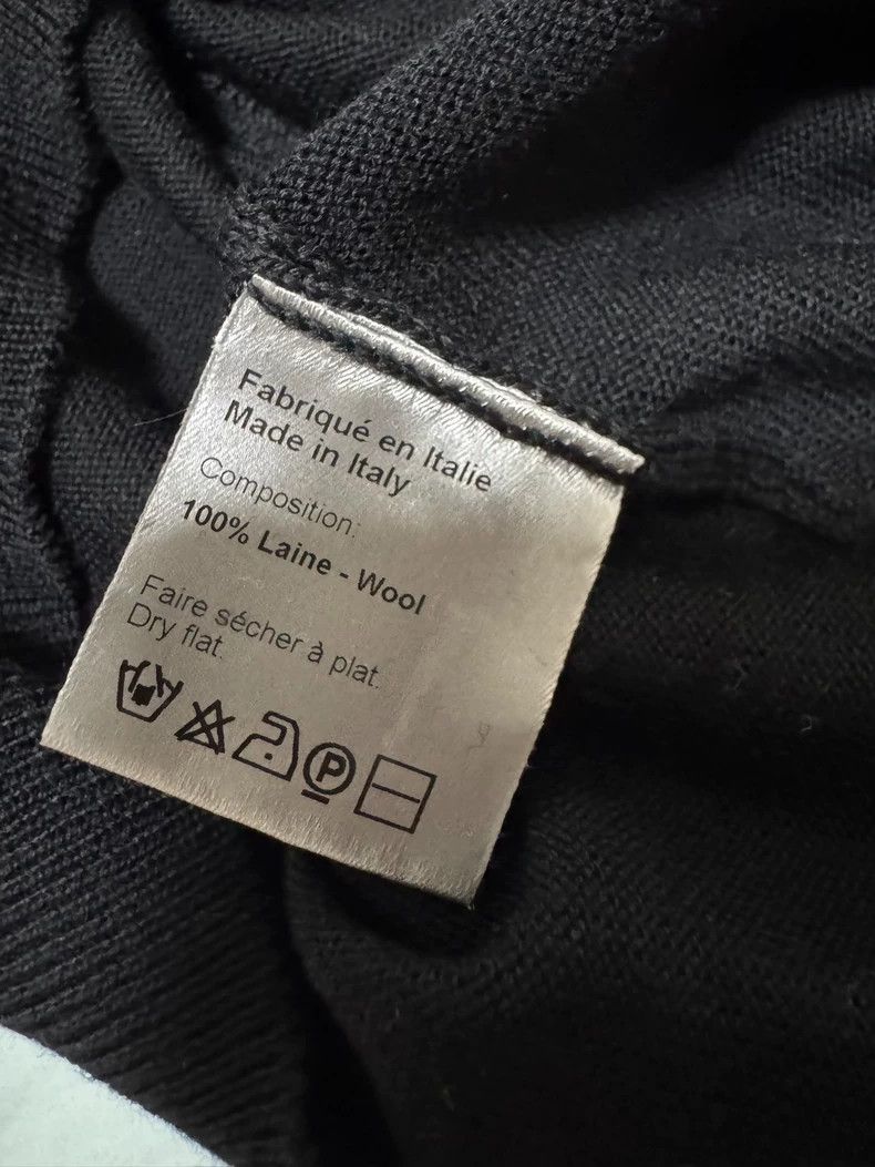 Dior Dior Fashion Sweater with Unique Neck Design Size US M / EU 48-50 / 2 - 7 Thumbnail