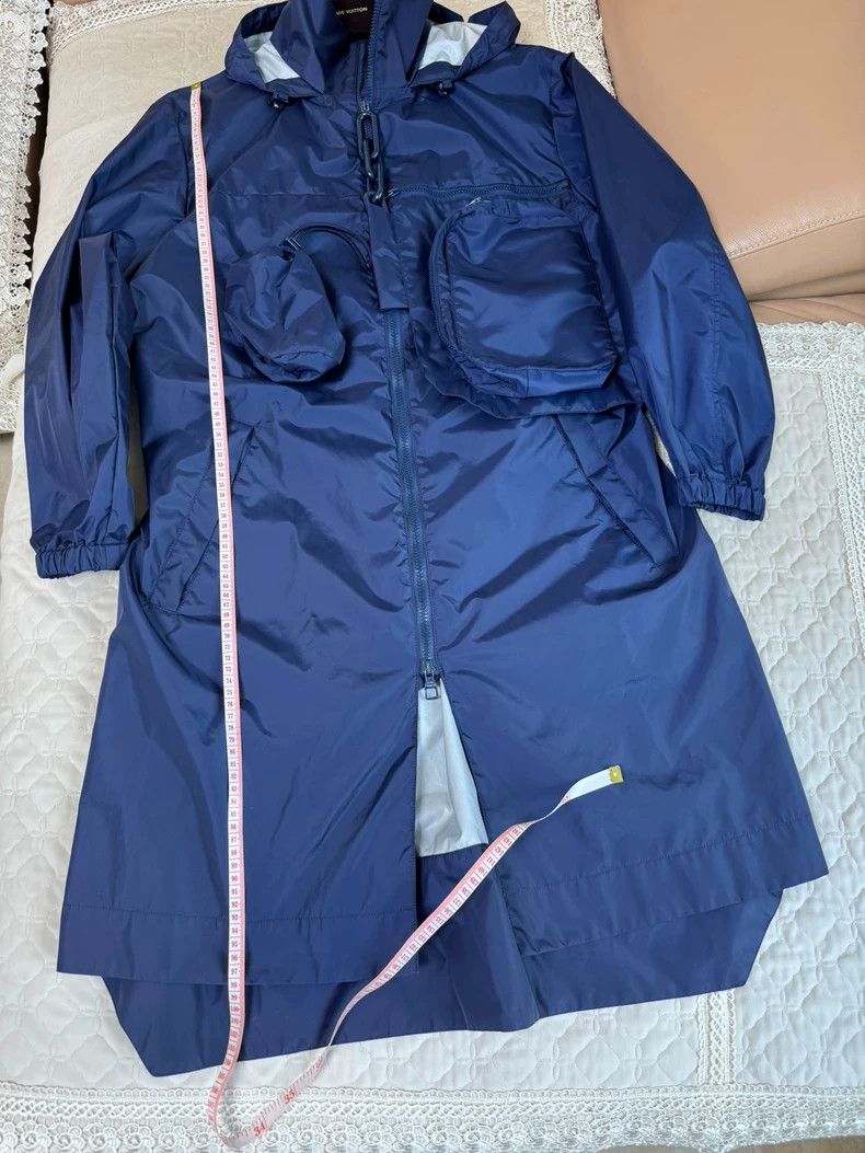 Louis Vuitton Louis Vuitton Windbreaker Jacket for Men Size US L / EU 52-54 / 3 - 5 Thumbnail