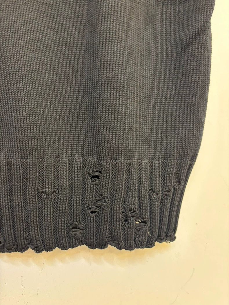 Marni Marni Sleeveless Knit Vest With Distressed Design Size US L / EU 52-54 / 3 - 4 Thumbnail