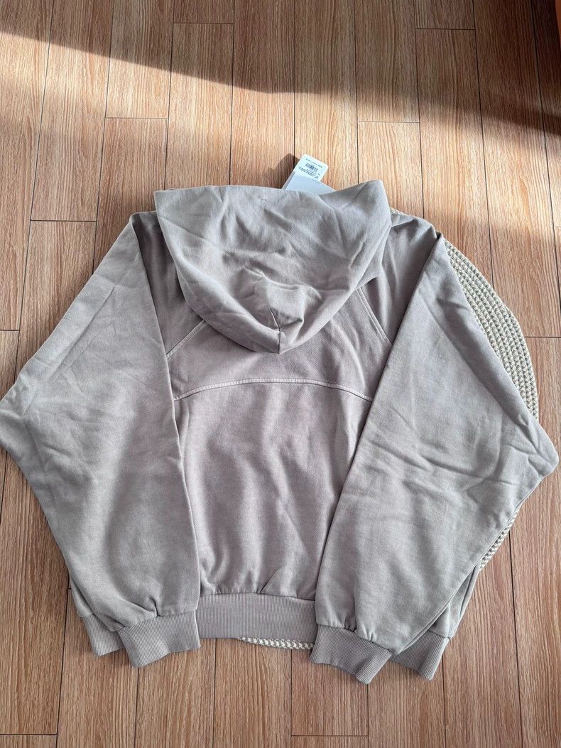 Goyard Embroidered Hooded Sweatshirt in Light Brown Size US XL / EU 56 / 4 - 2 Thumbnail