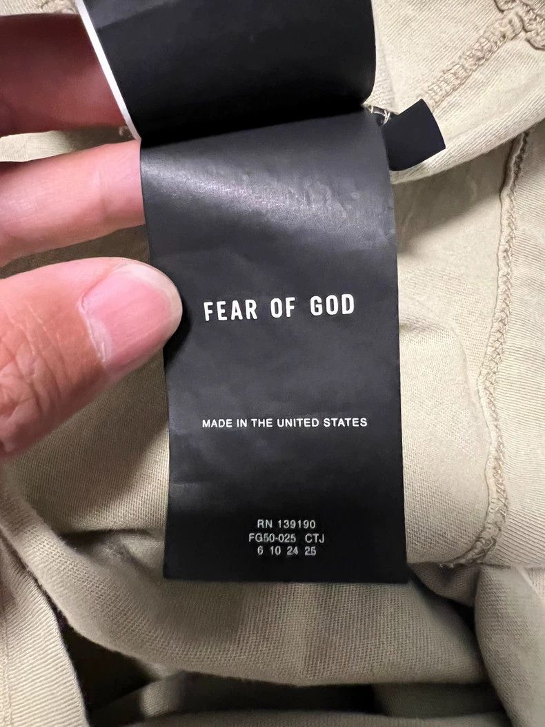 Fear of God Fear of God Men's Short Sleeve T-Shirt Size US M / EU 48-50 / 2 - 8 Thumbnail