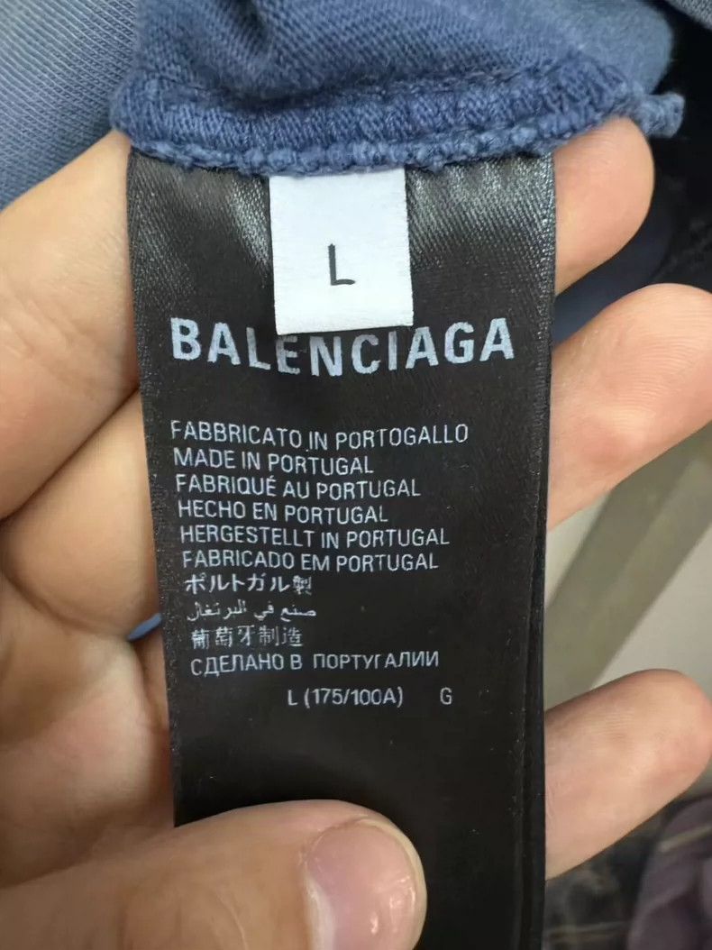 Balenciaga Balenciaga Be Kind Short Sleeve T-Shirt Size US L / EU 52-54 / 3 - 4 Thumbnail
