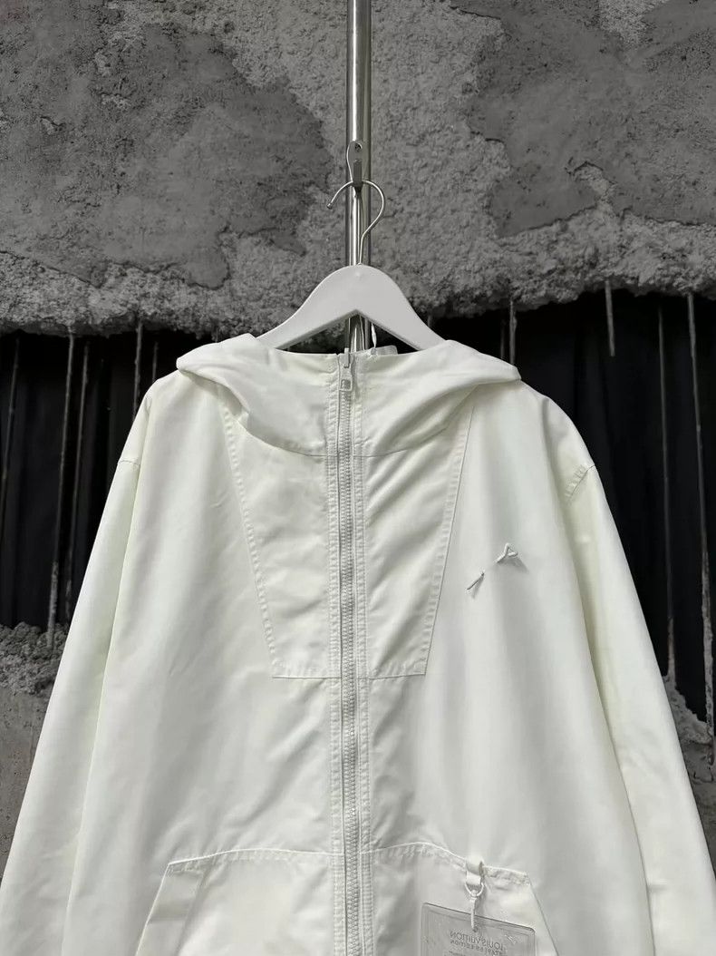 Louis Vuitton Louis Vuitton Double-Sided Windbreaker Jacket Size US L / EU 52-54 / 3 - 5 Thumbnail