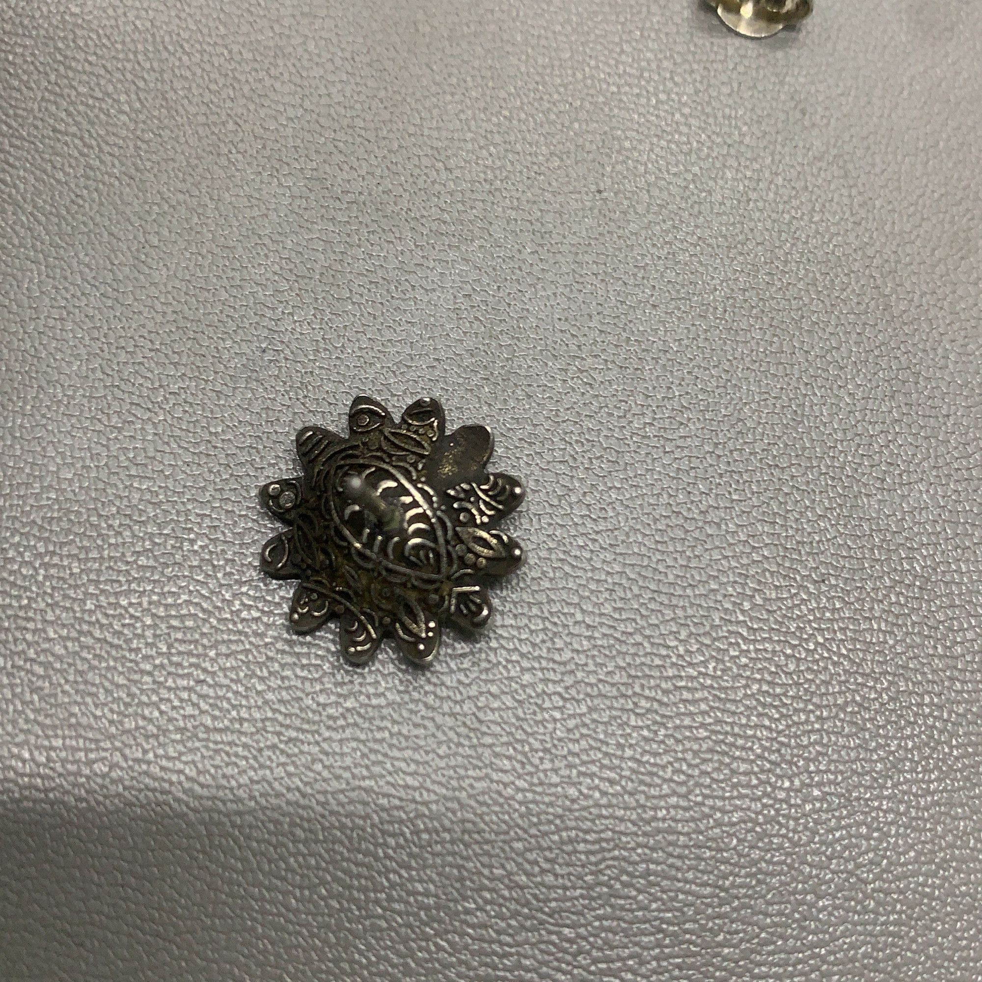 Gucci Gucci Daisy Design Fashion Earring Size ONE SIZE - 5 Thumbnail