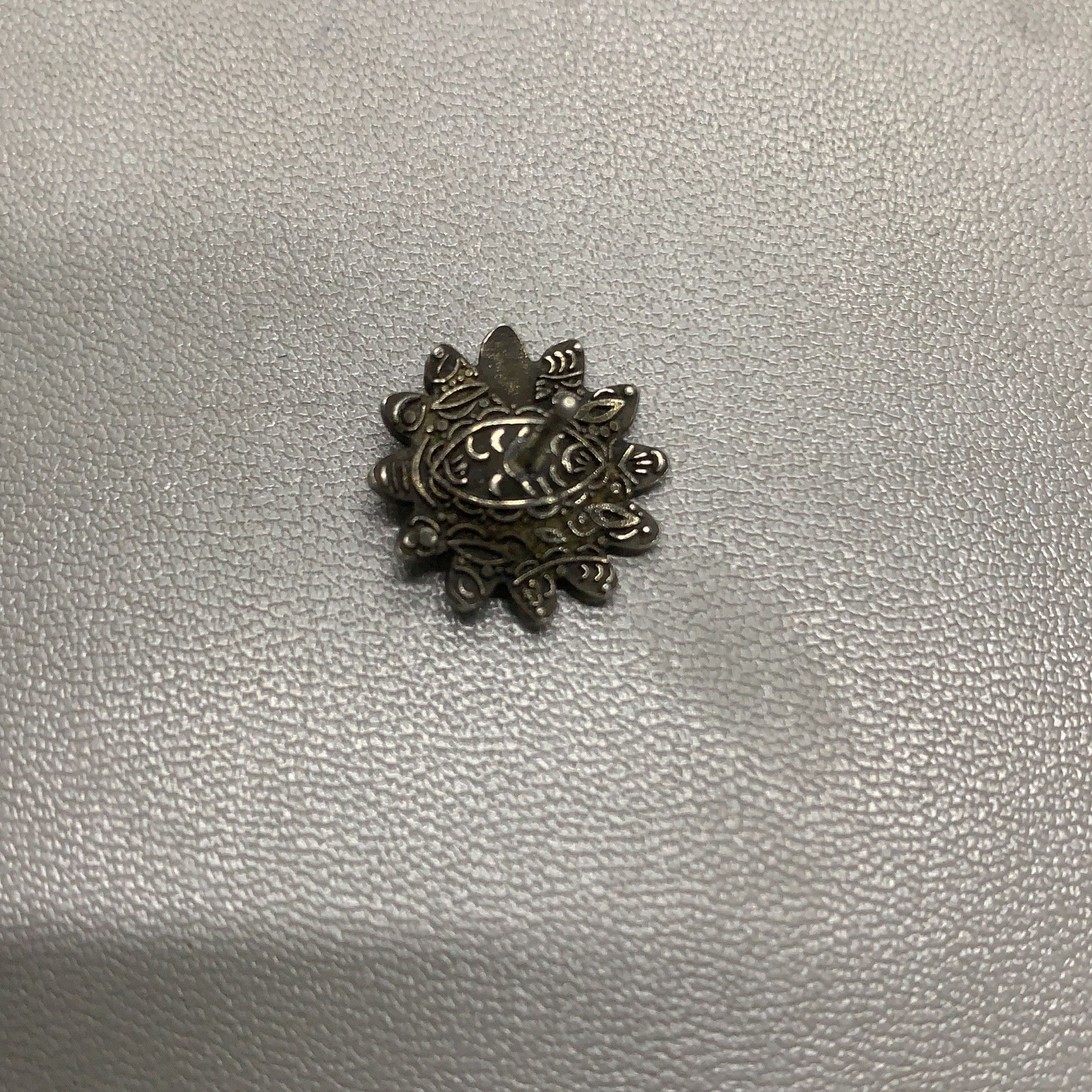 Gucci Gucci Daisy Design Fashion Earring Size ONE SIZE - 4 Thumbnail