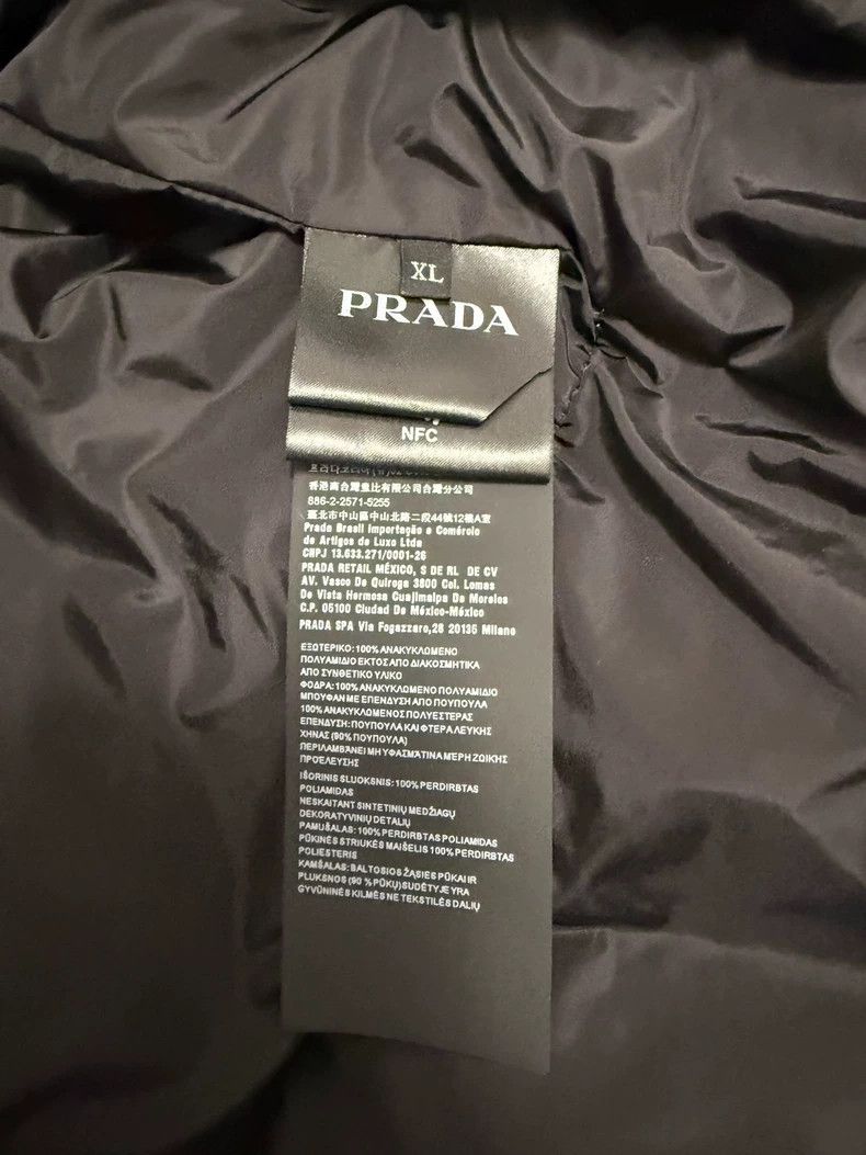 Prada Prada White Goose Down Puffer Jacket XL Size US XL / EU 56 / 4 - 5 Thumbnail