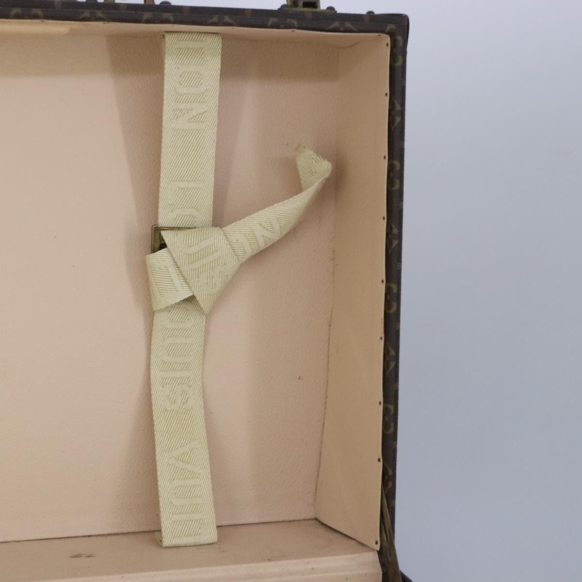 Louis Vuitton Louis Vuitton Bisten travel Size ONE SIZE - 21 Thumbnail