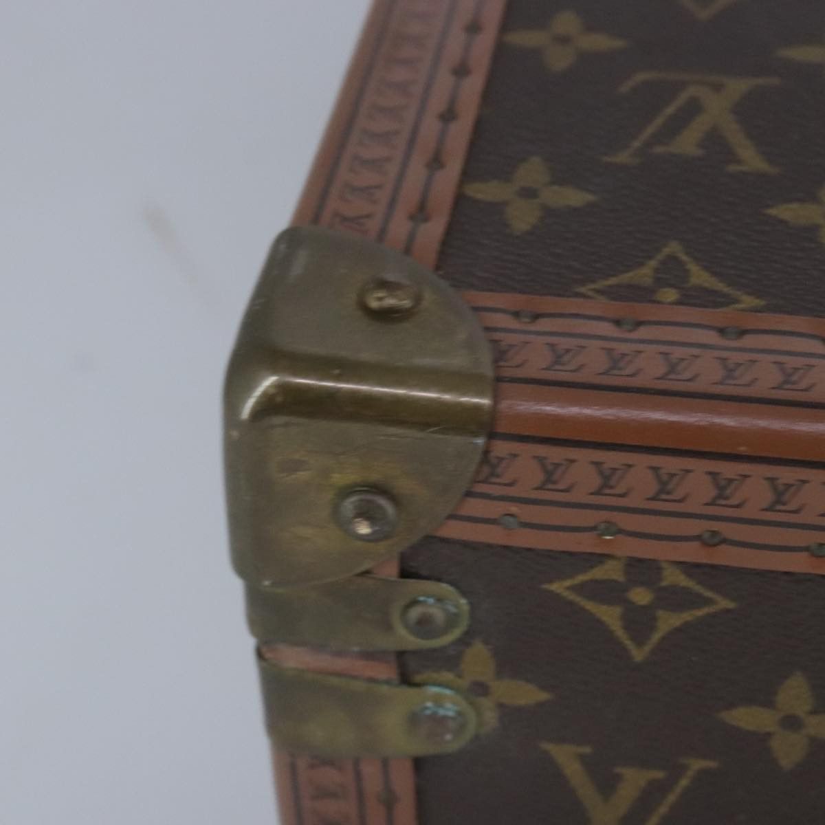 Louis Vuitton Louis Vuitton Bisten travel Size ONE SIZE - 6 Thumbnail