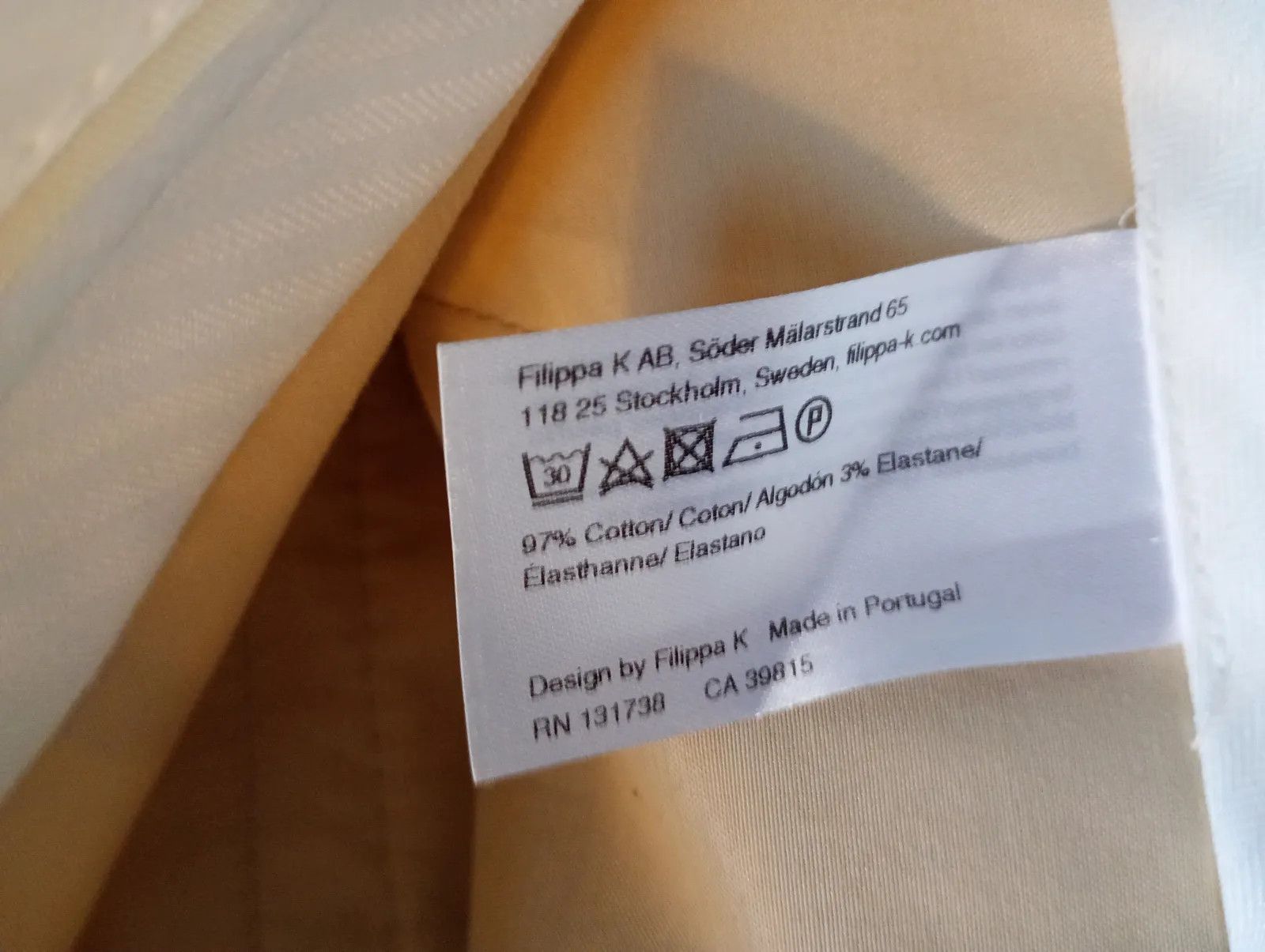Filippa K Filippa K Skirt Size 30" / US 8 / IT 44 - 3 Thumbnail